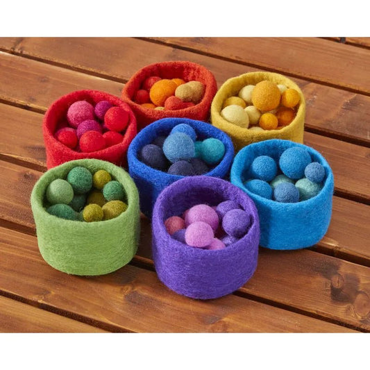 Tuff Tray - Regenboog Sorteerspel 7 bakjes incl. 100 ballen gemaakt van wolvilt - Playlaan