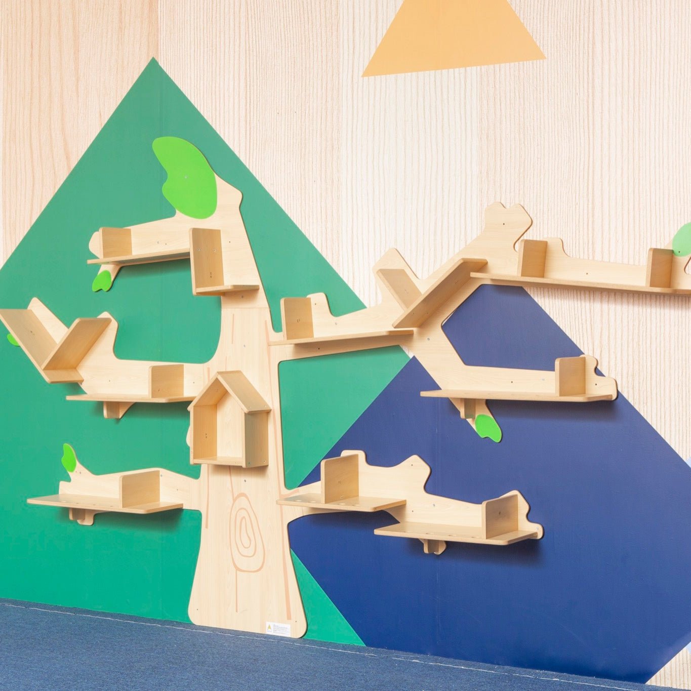 Wisdom - Boekenkast Boom - Playlaan