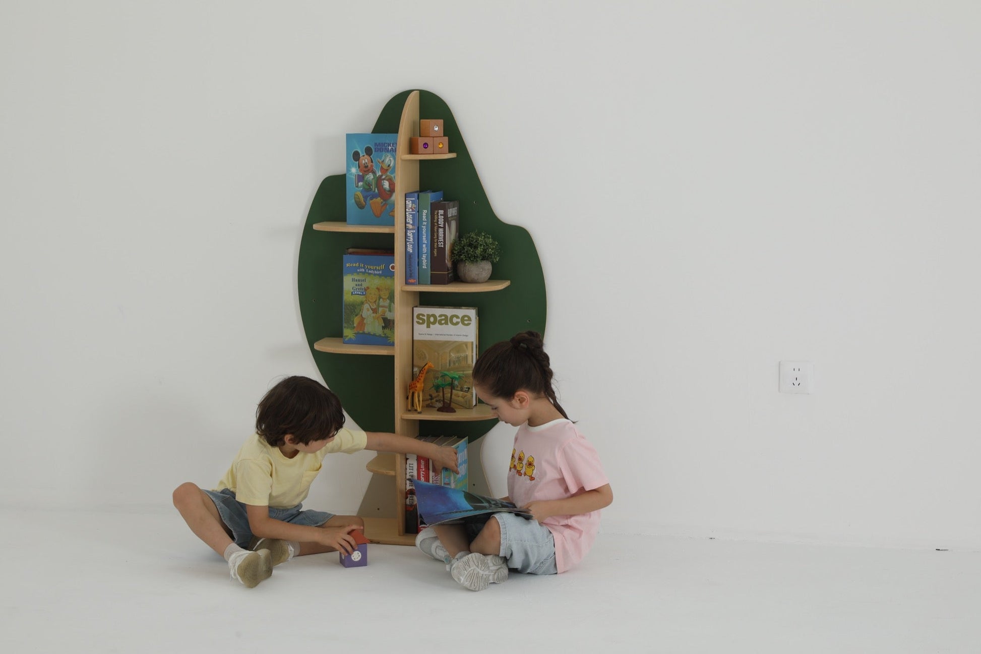 Wisdom - Boekenkast Boom – klein - Playlaan