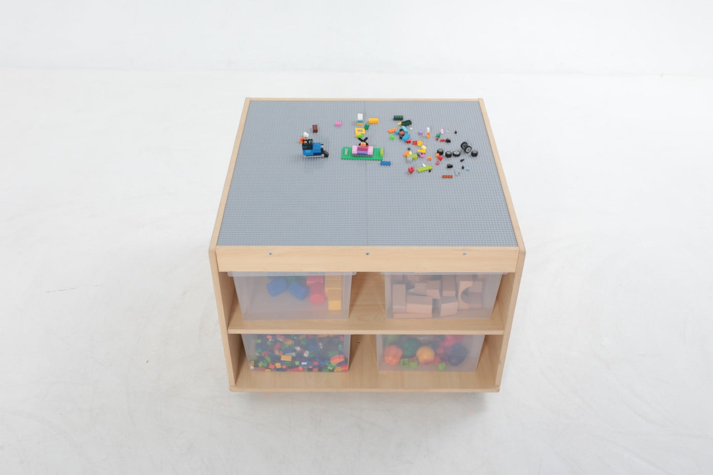 Wisdom - Bouwblokkentafel op wieltjes met opbergruimte - Playlaan