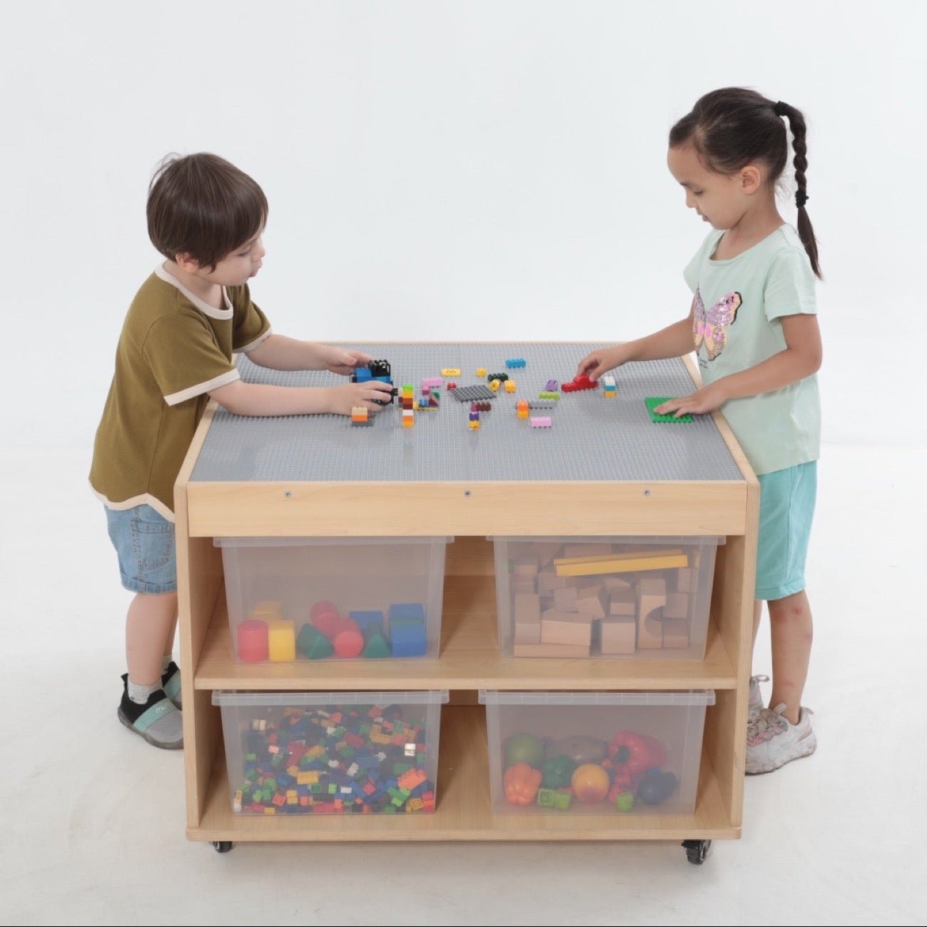 Wisdom - Bouwblokkentafel op wieltjes met opbergruimte - Playlaan