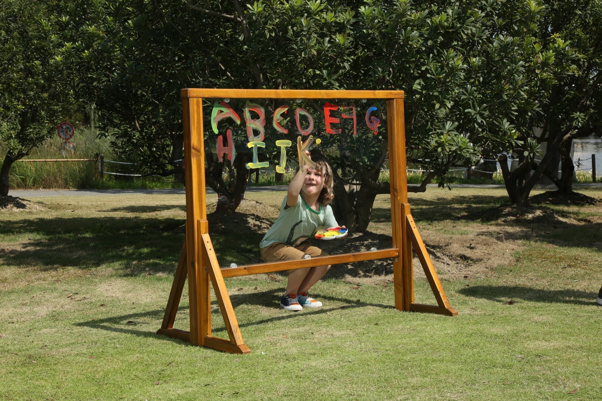 Wisdom - Buiten ezel met transparant paneel - Playlaan