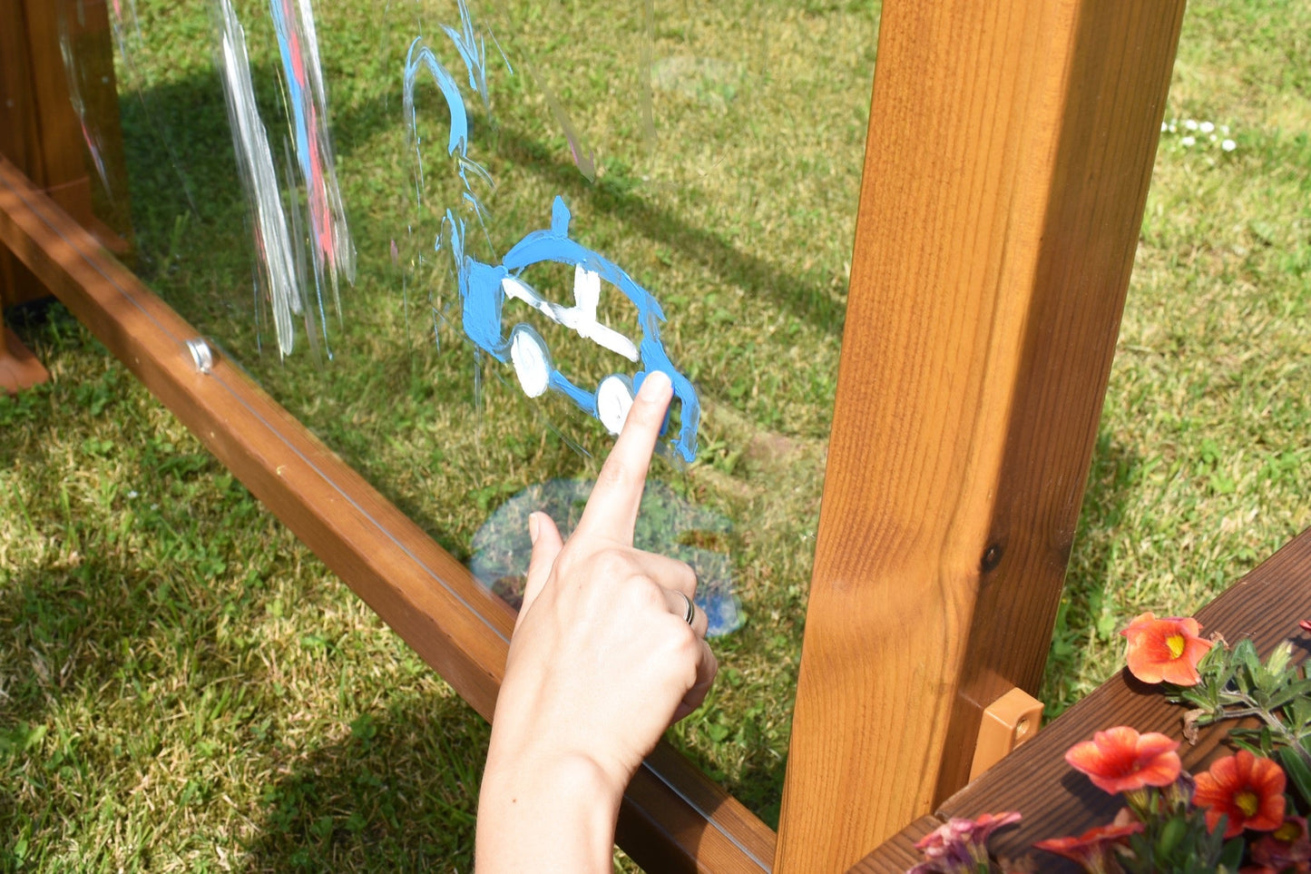 Wisdom - Buiten ezel met transparant paneel - Playlaan