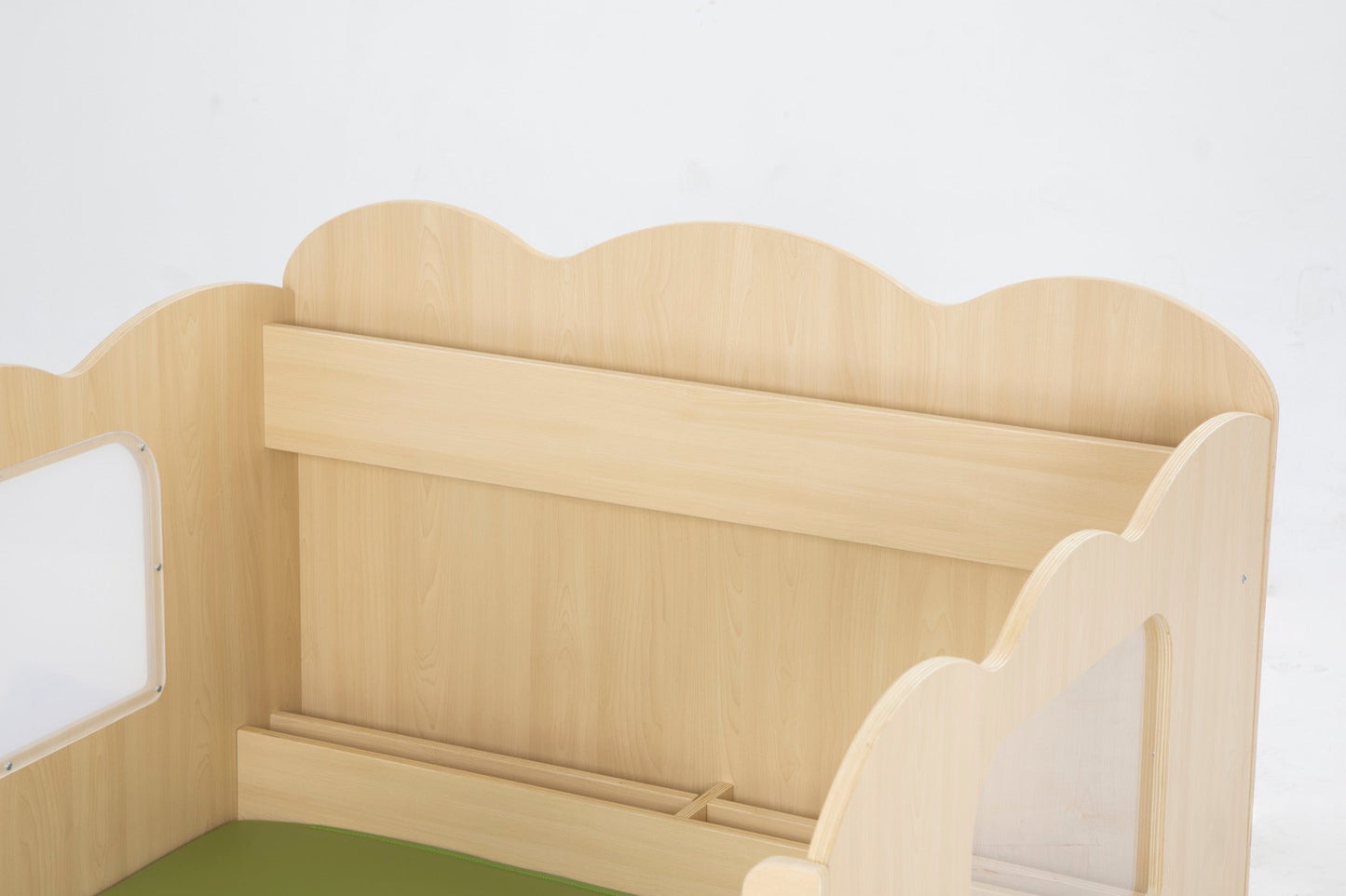 Wisdom - Kinderleeshoek met boekenkast - Playlaan