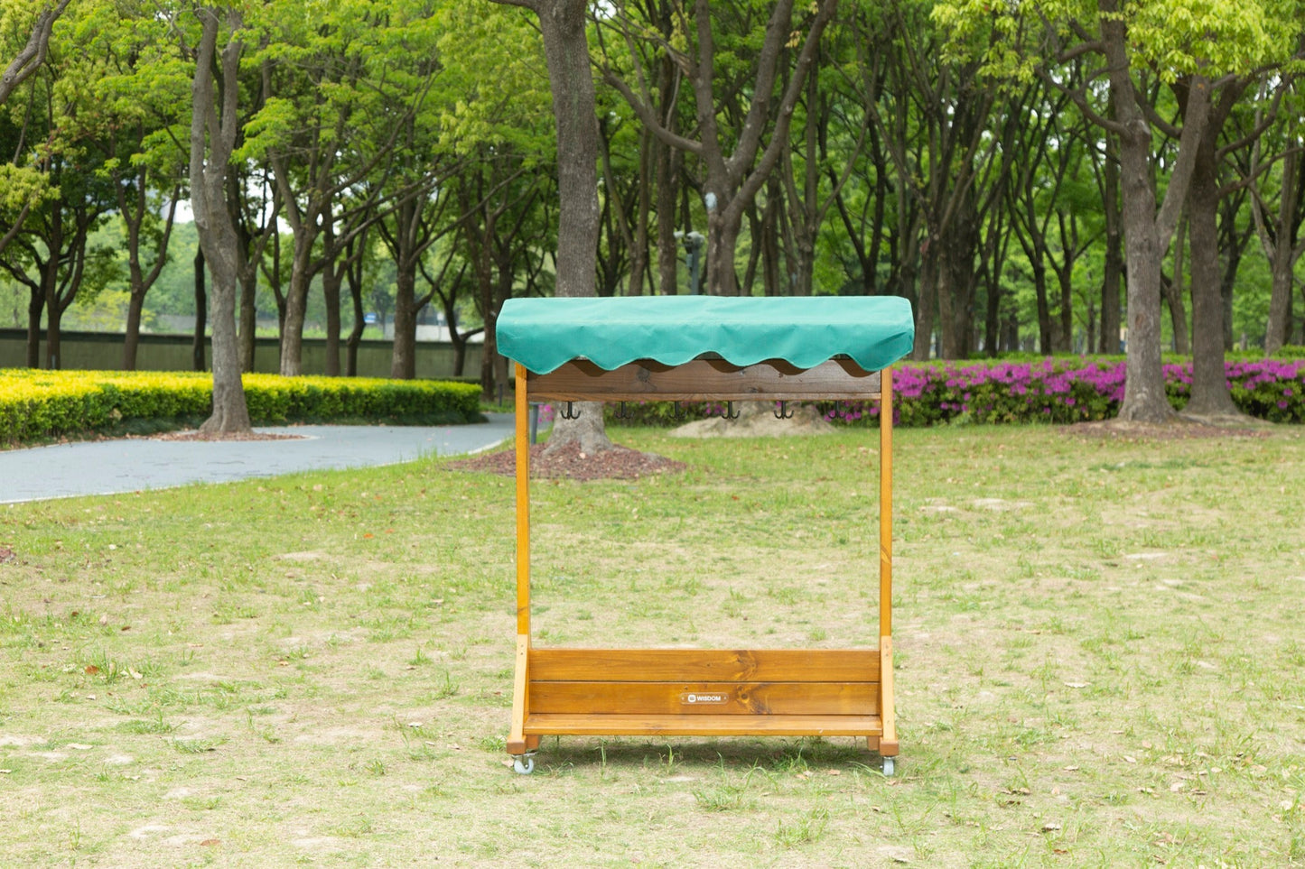 Wisdom - Mobiele garderobe voor buiten - Playlaan