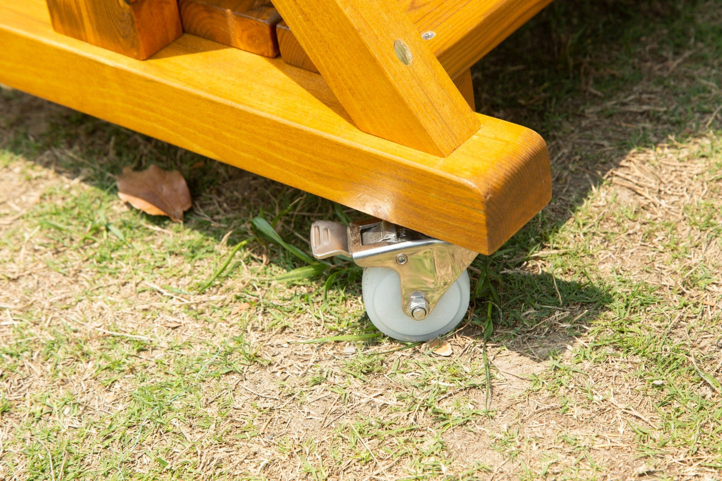 Wisdom - Mobiele garderobe voor buiten - Playlaan