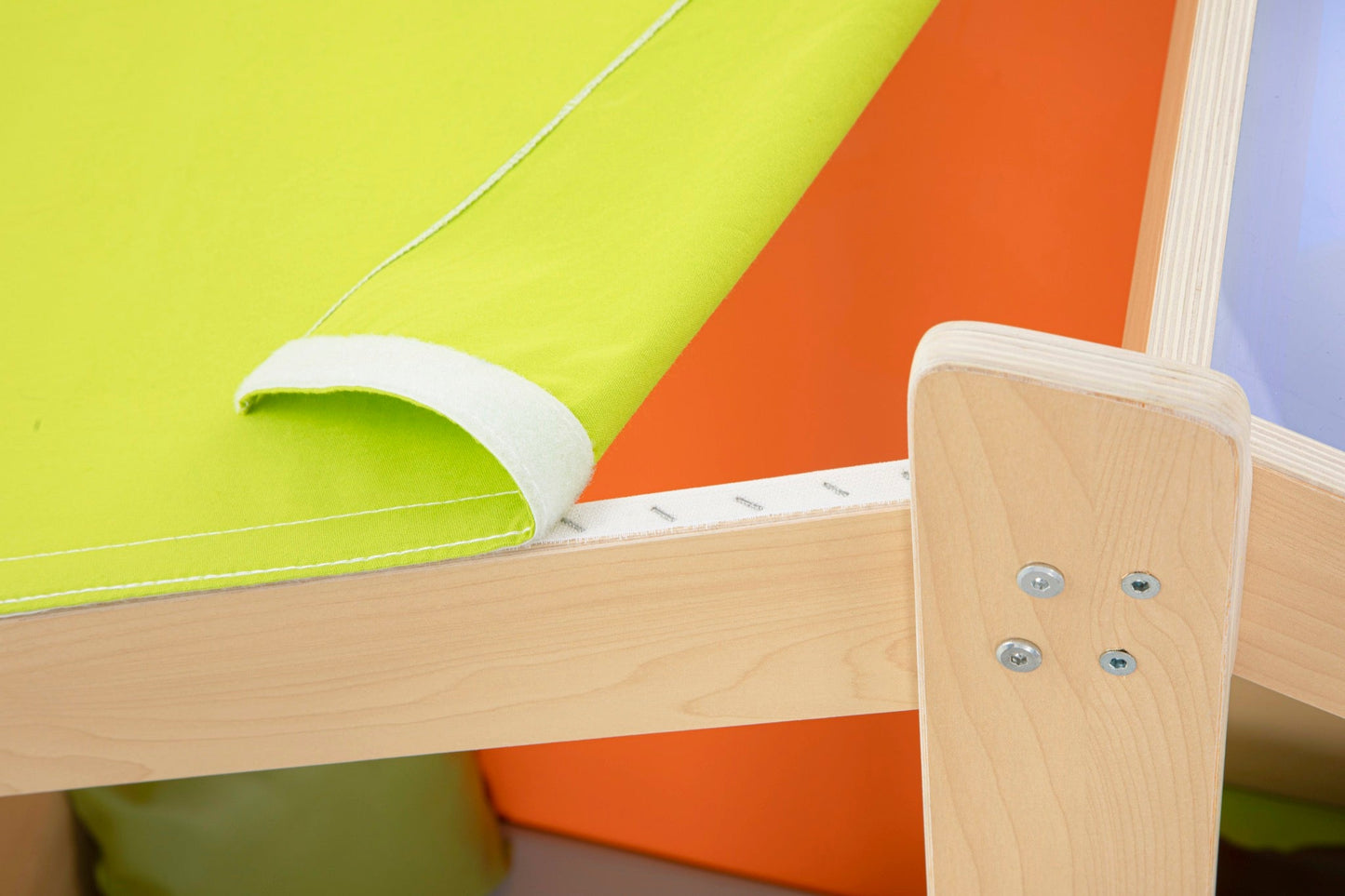 Wisdom - Mobiele leeshoek en speelhuisje (op wieltjes) - Playlaan