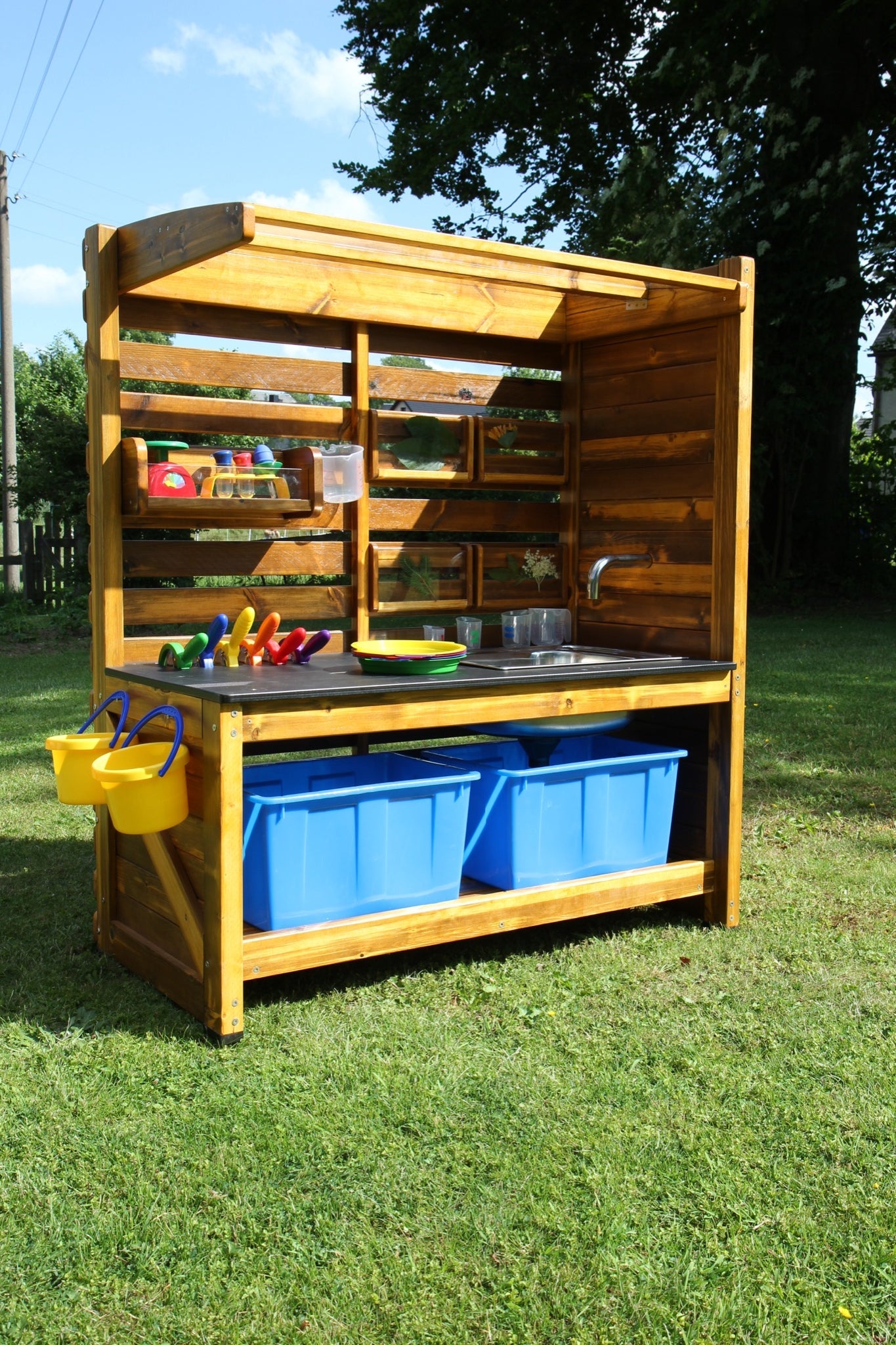 Wisdom - Modderkeuken experimentstation voor buiten - Playlaan