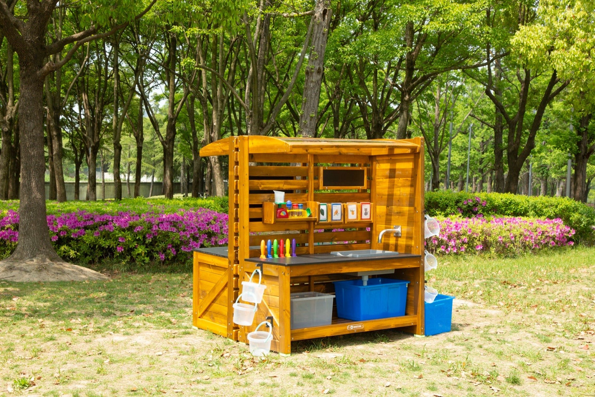 Wisdom - Modderkeuken experimentstation voor buiten - Playlaan