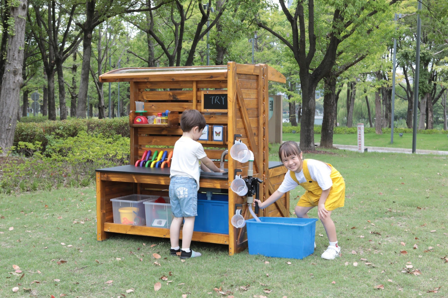 Wisdom - Modderkeuken experimentstation voor buiten - Playlaan
