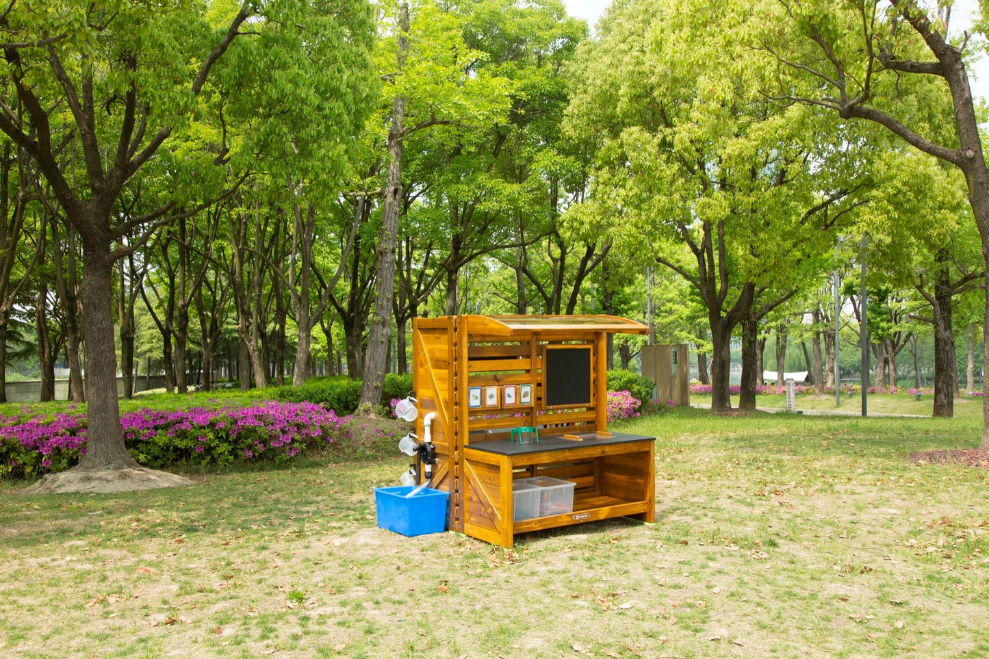 Wisdom - Modderkeuken experimentstation voor buiten - Playlaan