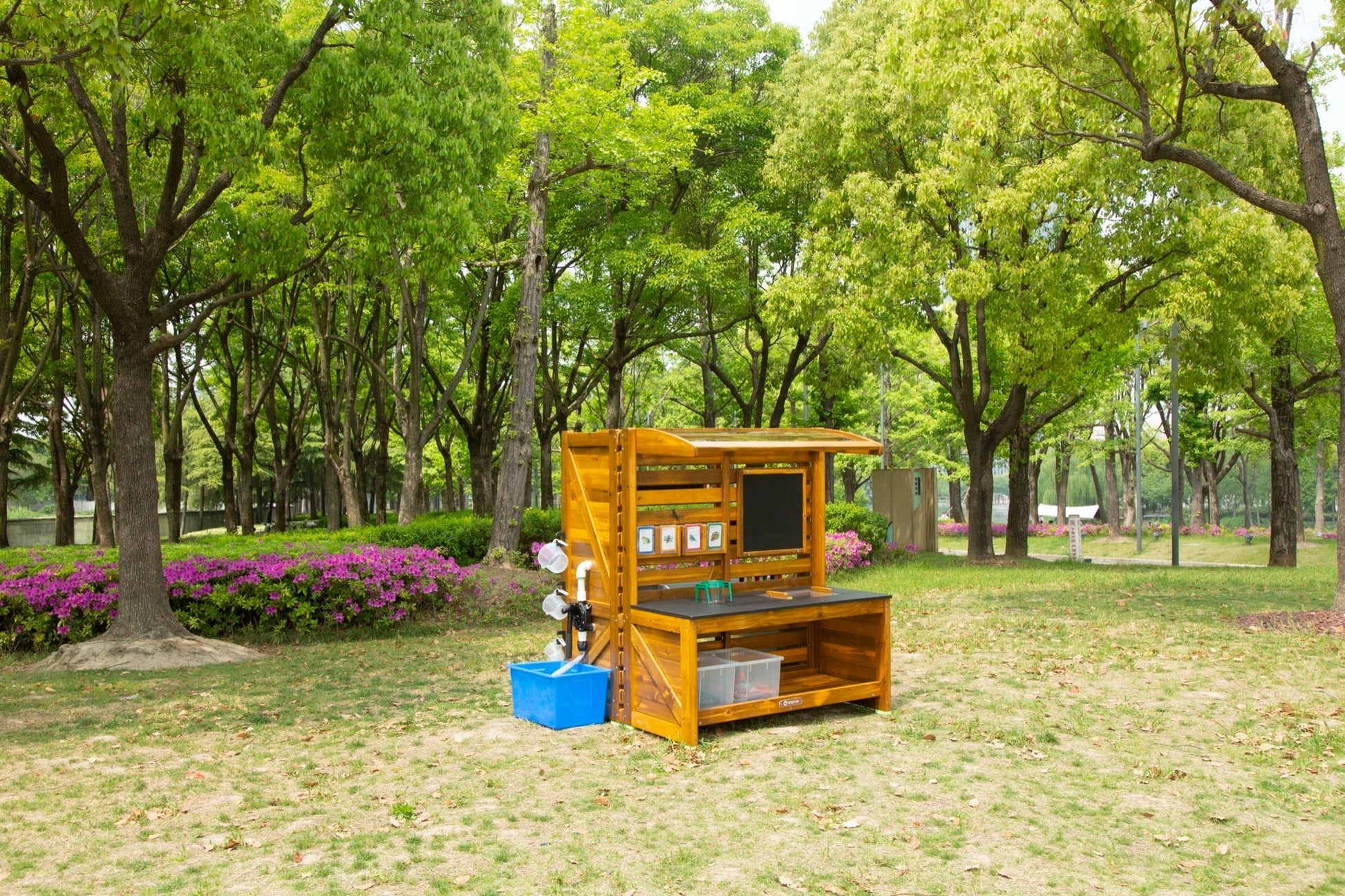 Wisdom - Modderkeuken experimentstation voor buiten - Playlaan