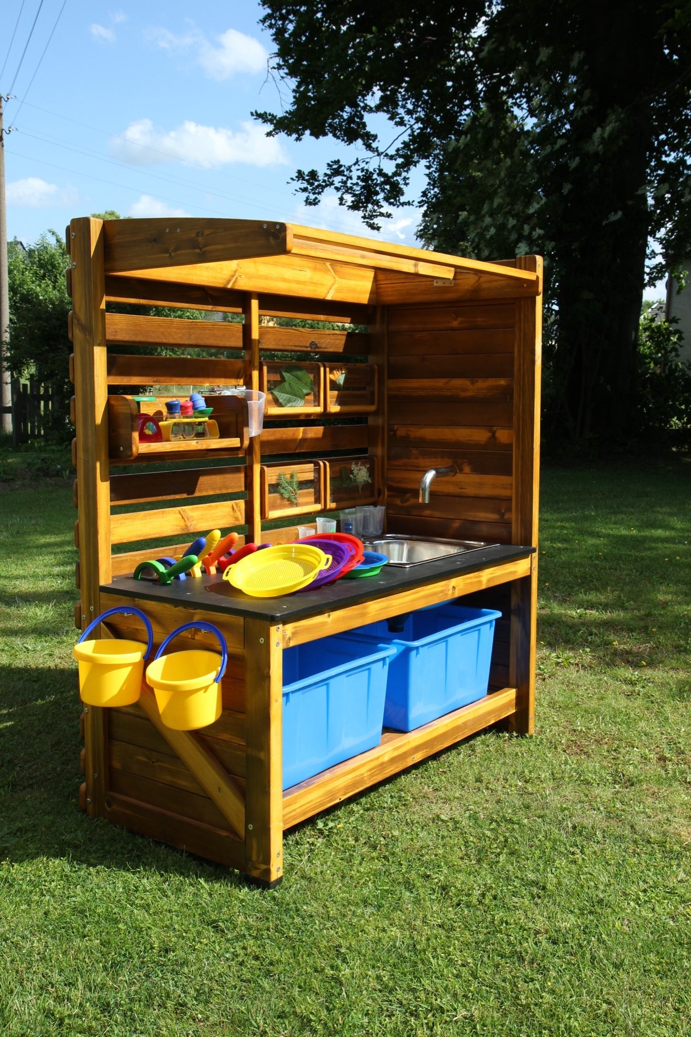 Wisdom - Modderkeuken experimentstation voor buiten - Playlaan