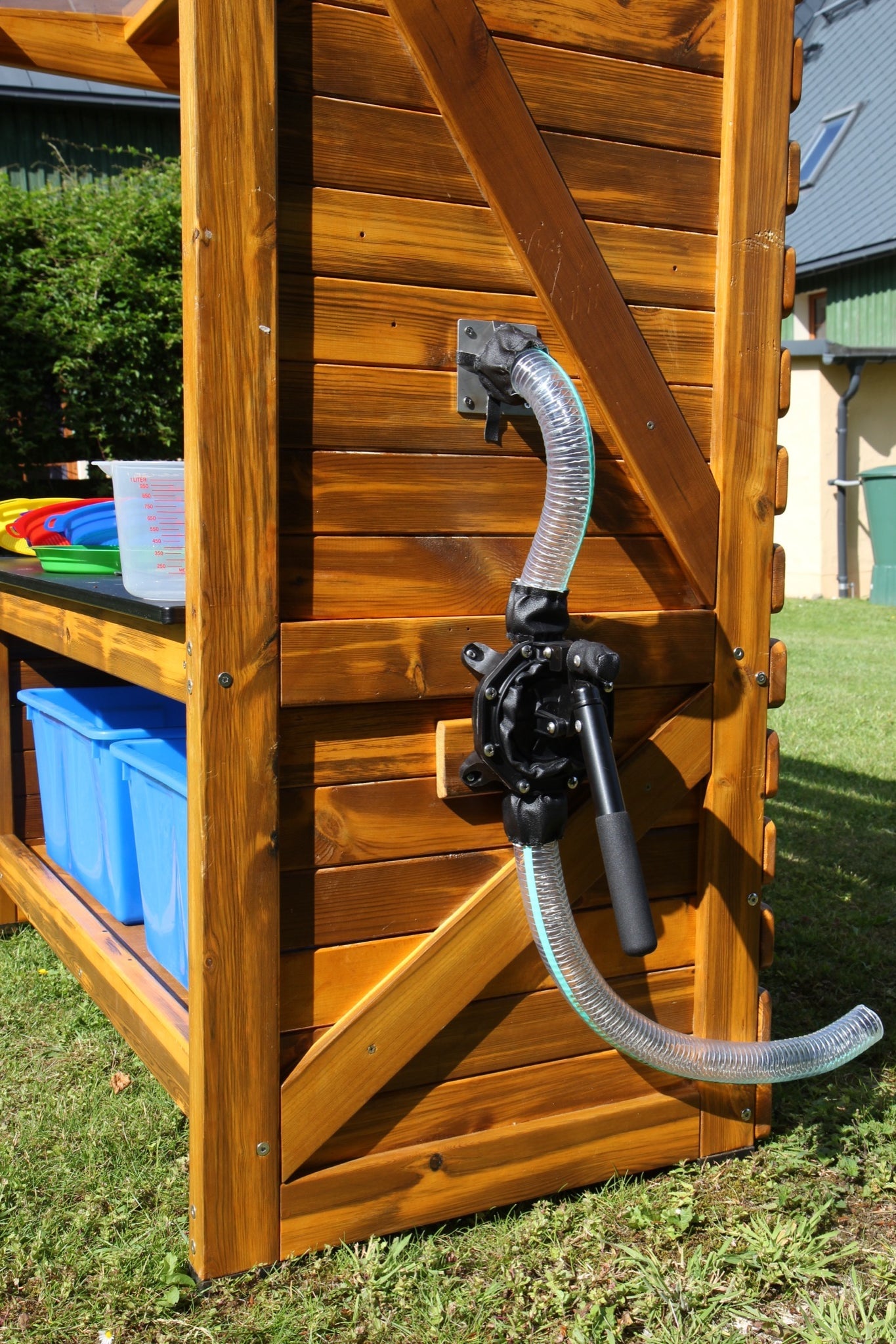 Wisdom - Modderkeuken experimentstation voor buiten - Playlaan