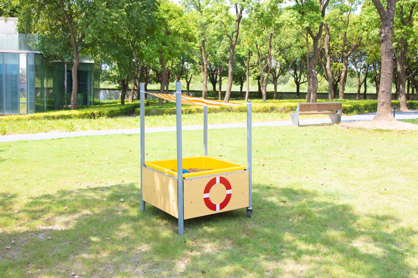 Wisdom - Moddertafel op wielen met schuin dak - Playlaan