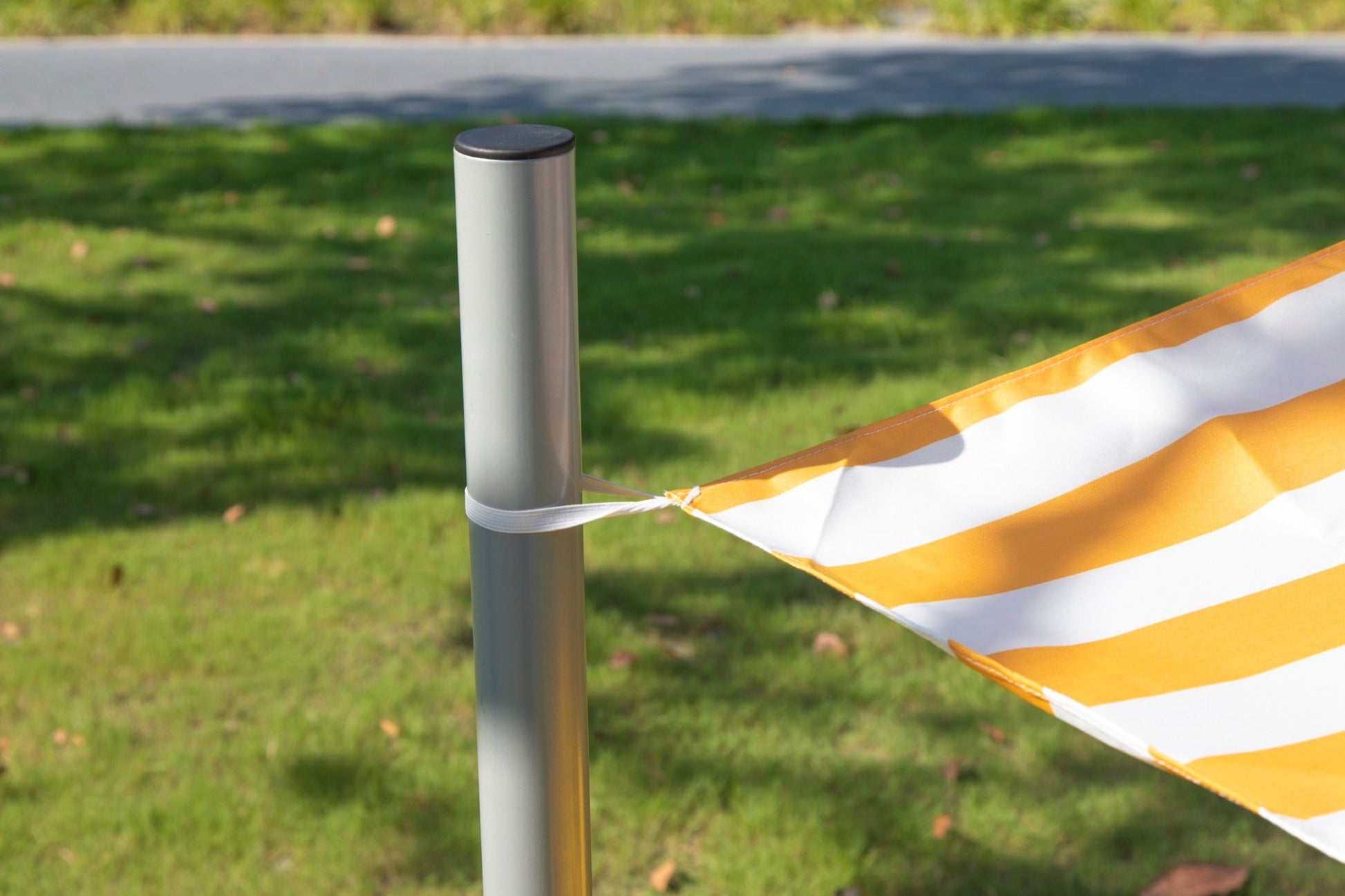 Wisdom - Moddertafel op wielen met schuin dak - Playlaan