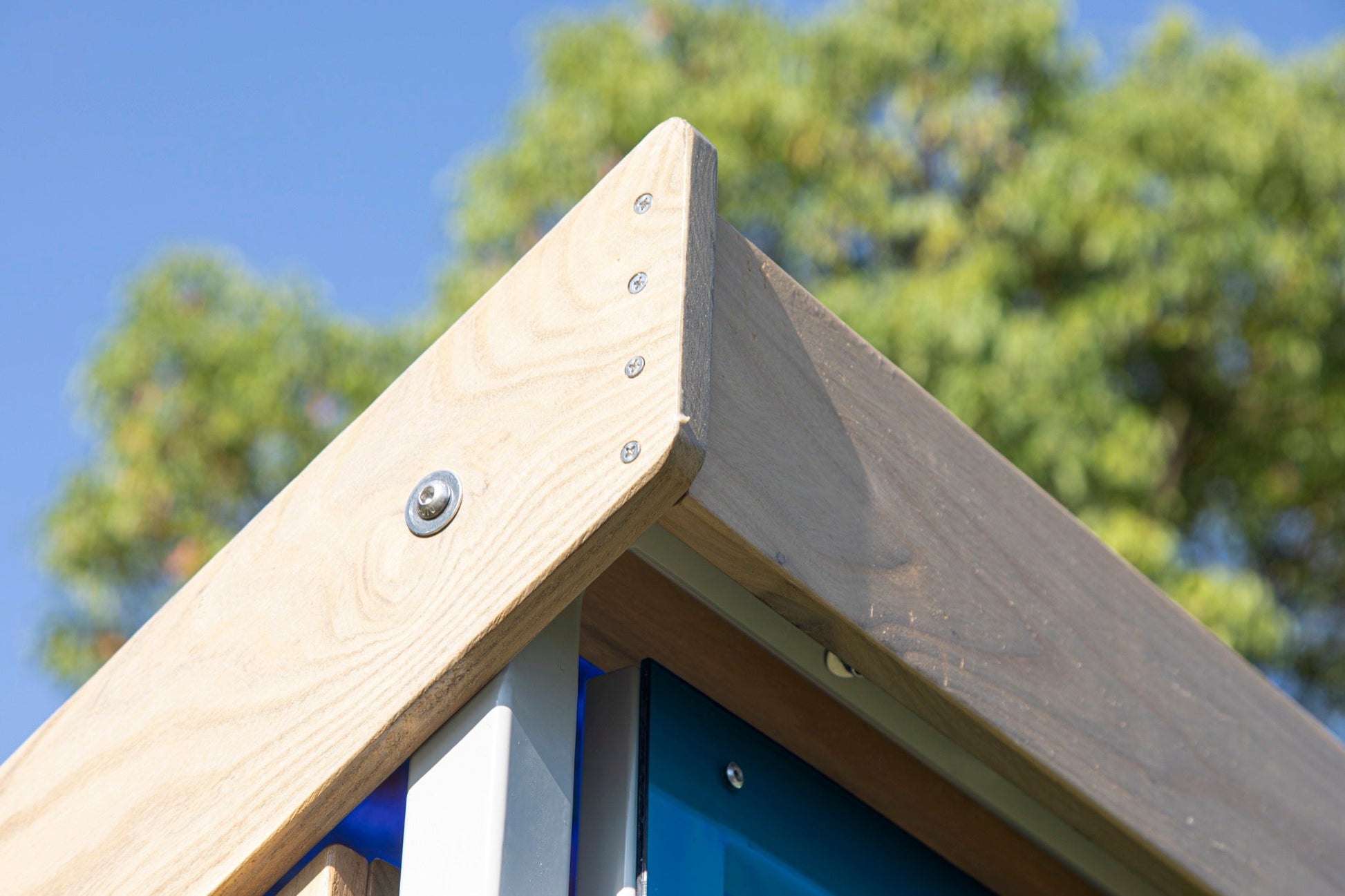 Wisdom - Multicolor speelhuisje voor buiten - Playlaan