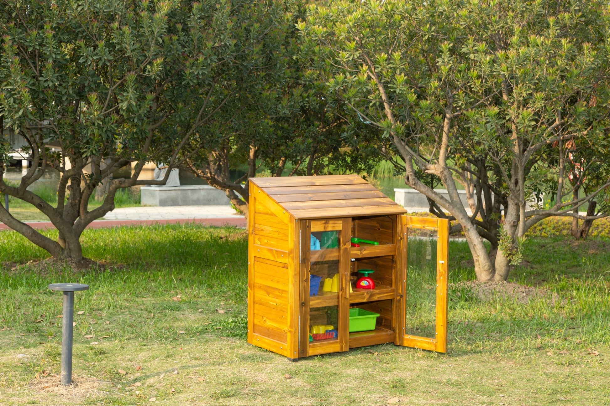 Wisdom - Opbergkast voor buiten met transparante deuren - Playlaan