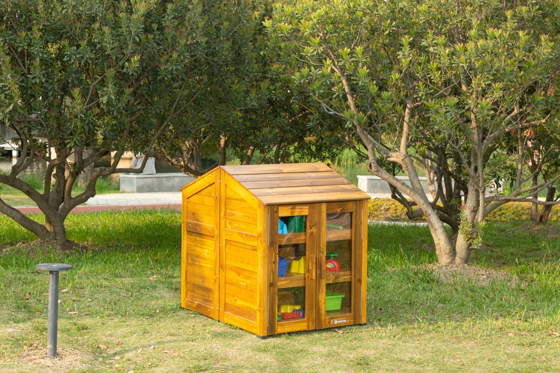 Wisdom - Opbergkast voor buiten met transparante deuren - Playlaan