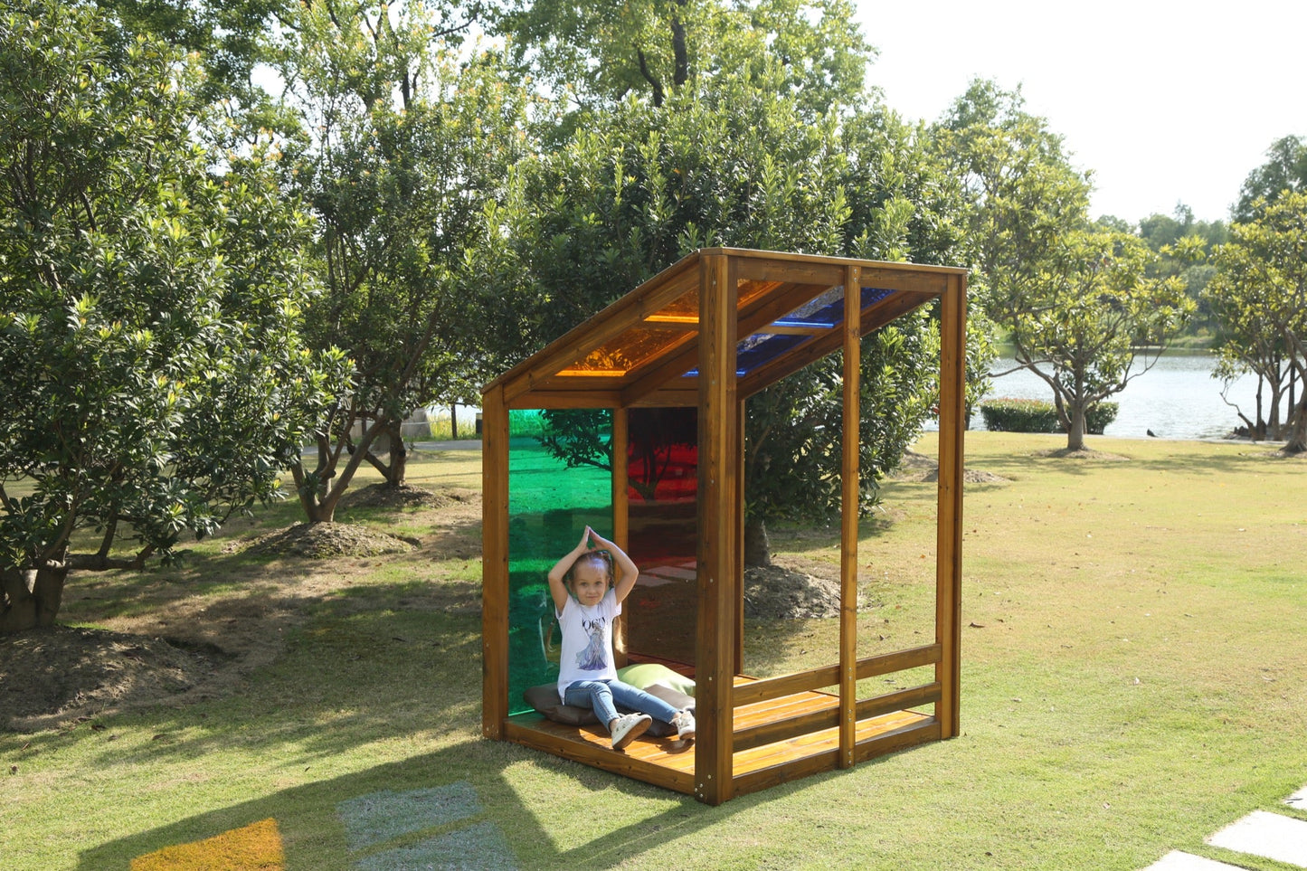 Wisdom - Speelhuisje regenboog voor buiten - Playlaan