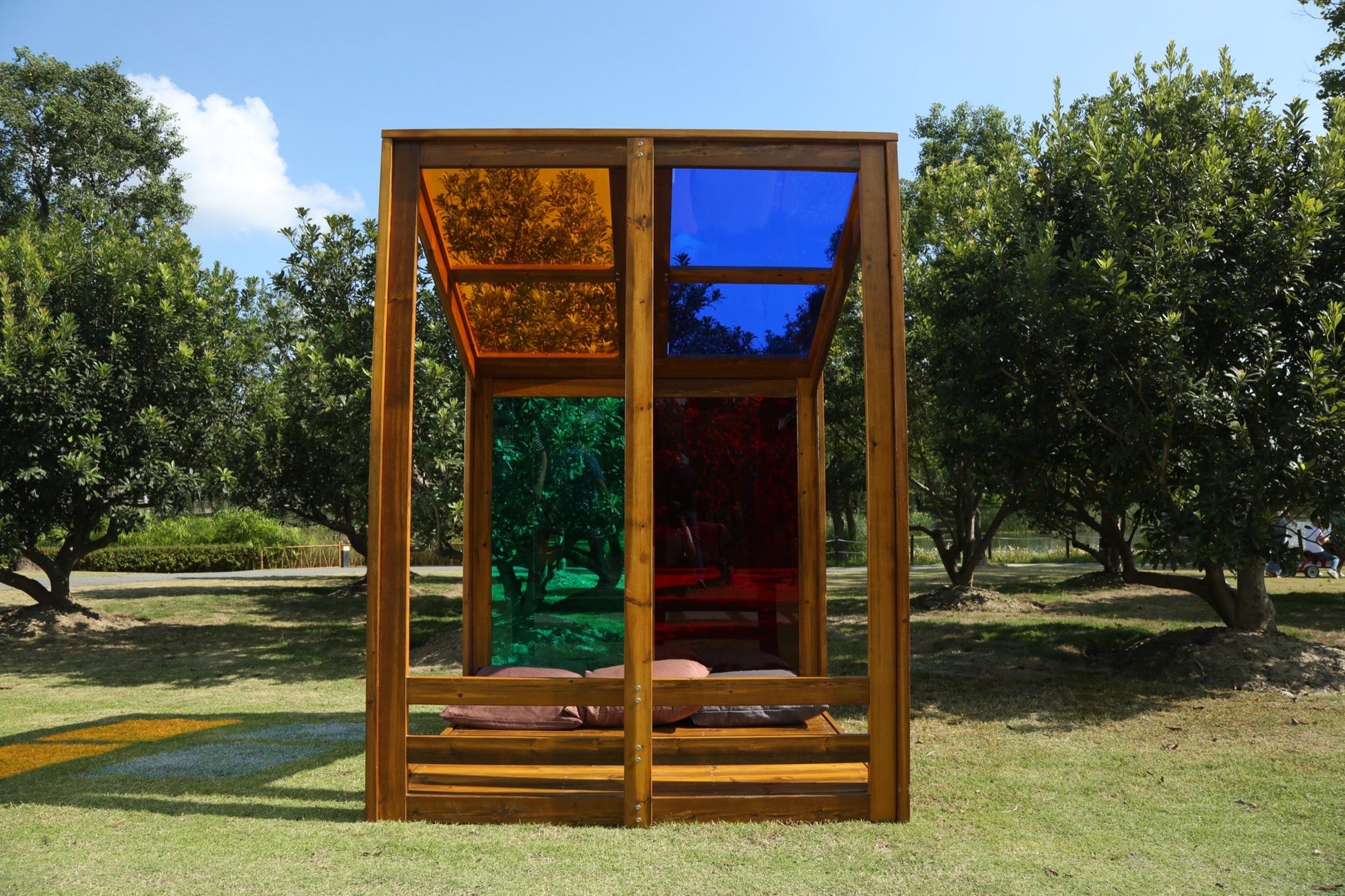 Wisdom - Speelhuisje regenboog voor buiten - Playlaan