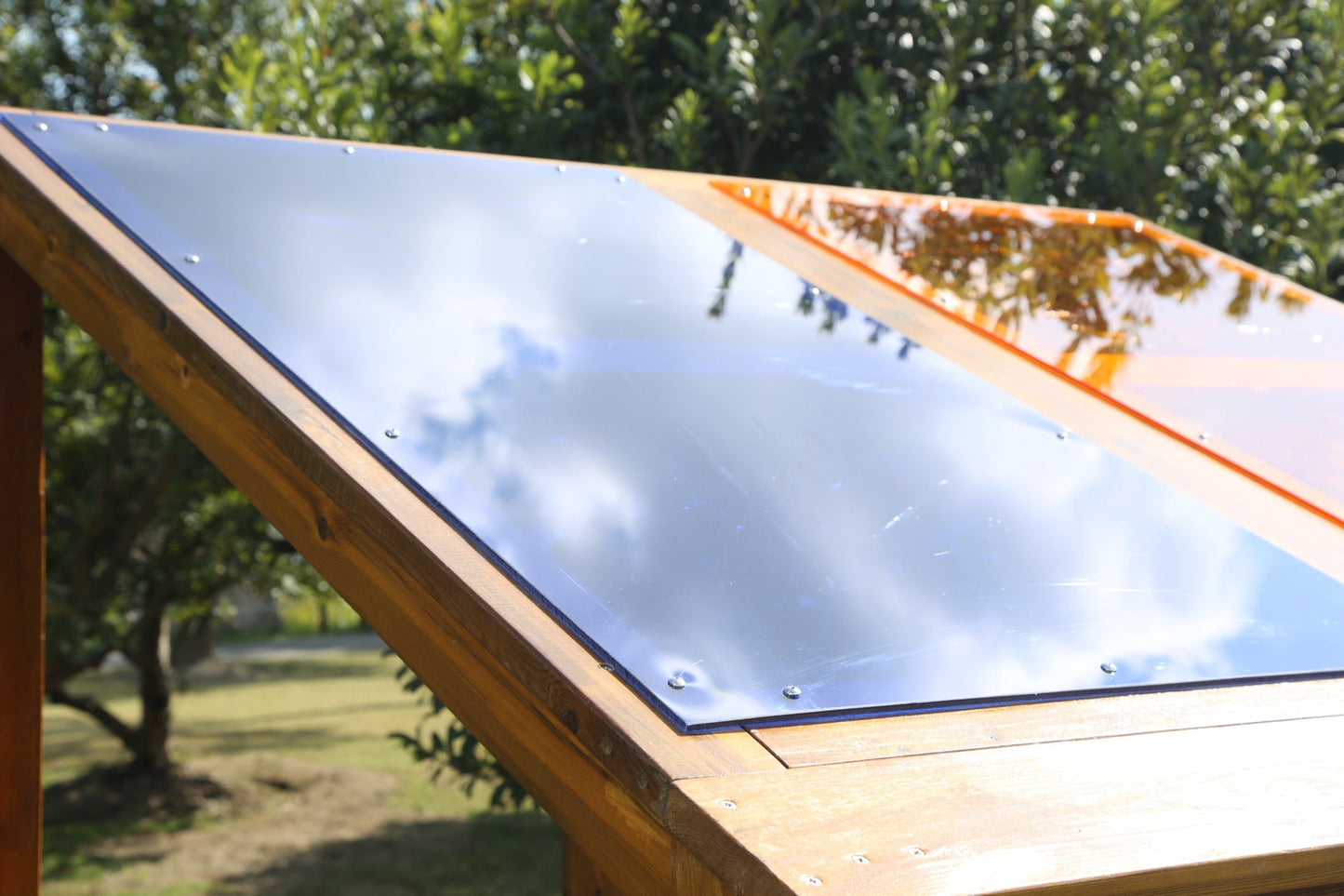 Wisdom - Speelhuisje regenboog voor buiten - Playlaan