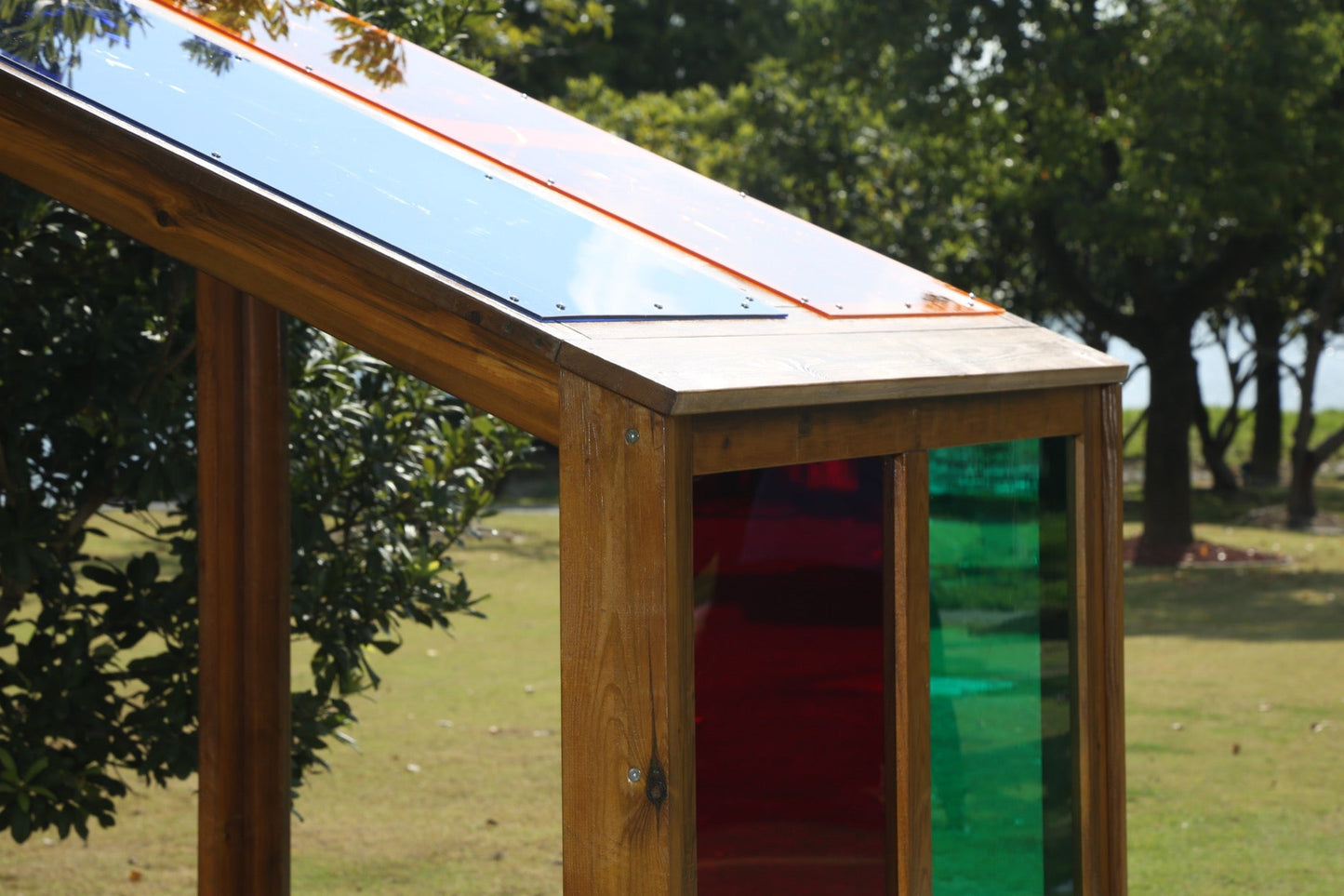 Wisdom - Speelhuisje regenboog voor buiten - Playlaan