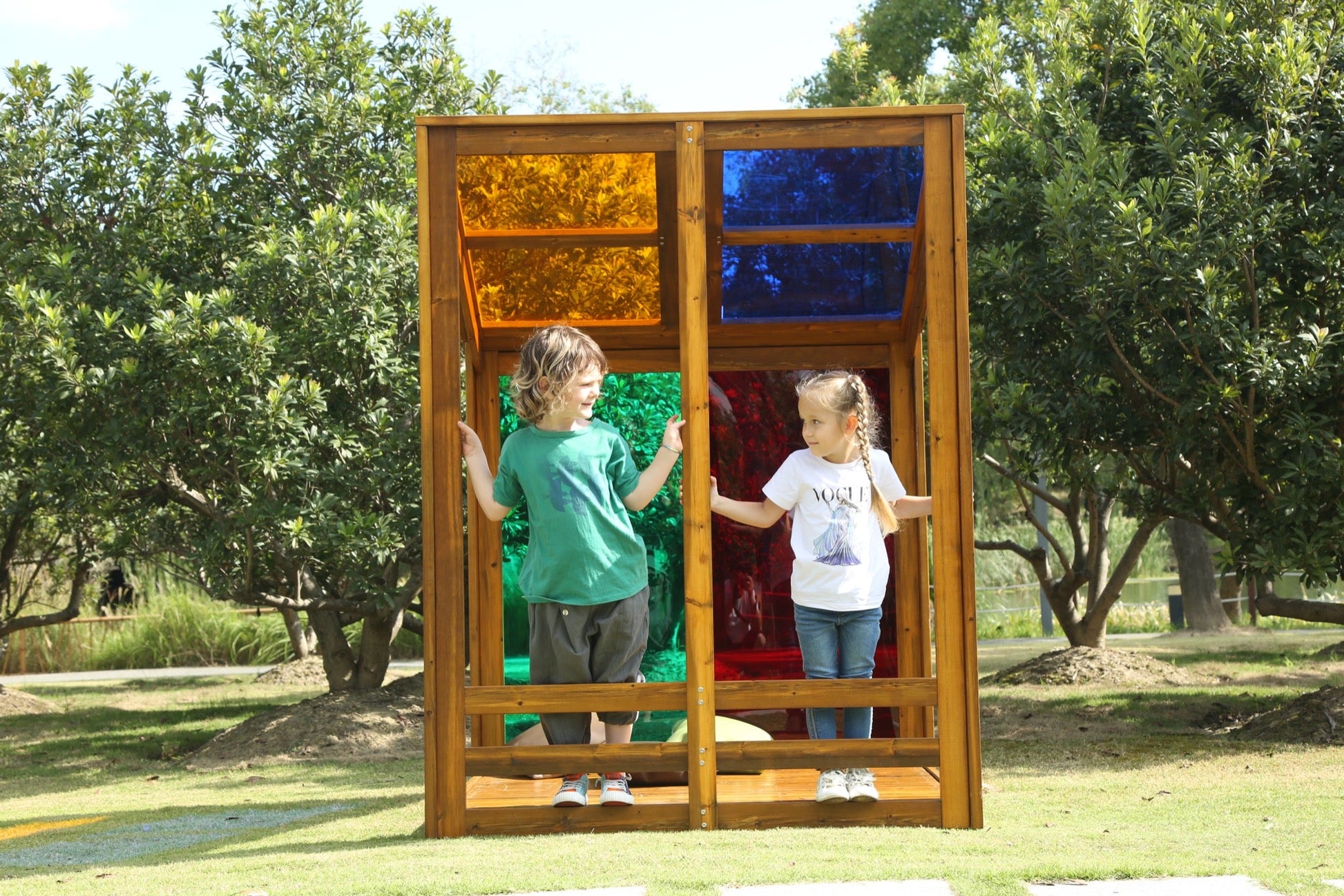 Wisdom - Speelhuisje regenboog voor buiten - Playlaan
