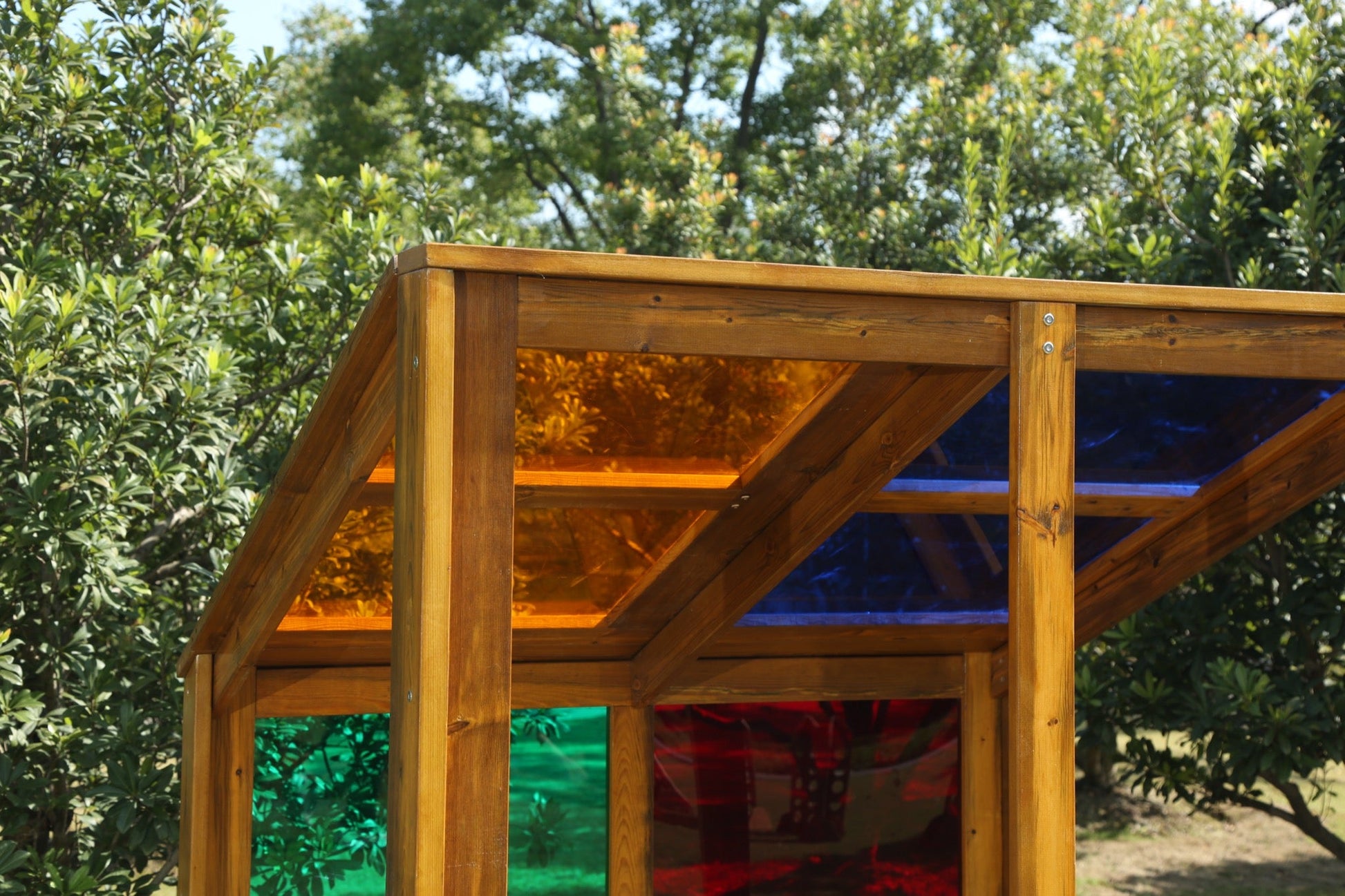 Wisdom - Speelhuisje regenboog voor buiten - Playlaan