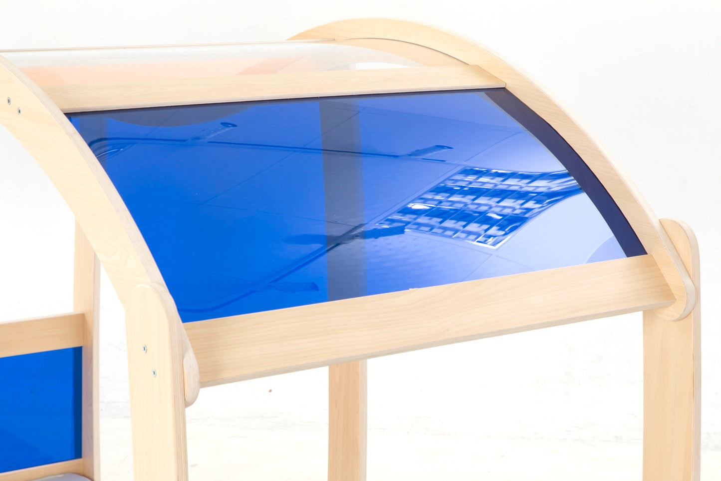 Wisdom - Speelhuisje voor kinderen - regenboogdesign - Playlaan