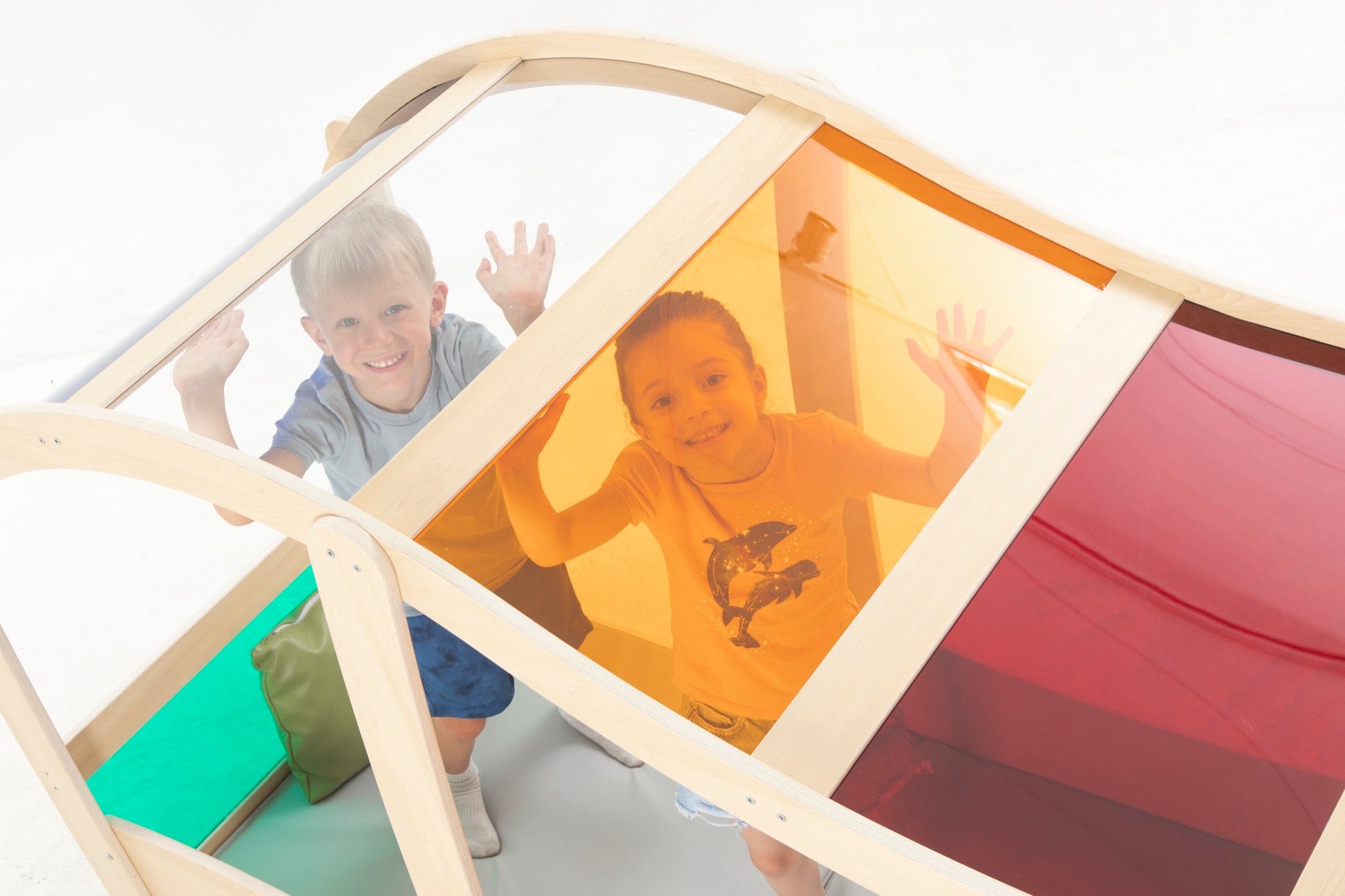 Wisdom - Speelhuisje voor kinderen - regenboogdesign - Playlaan