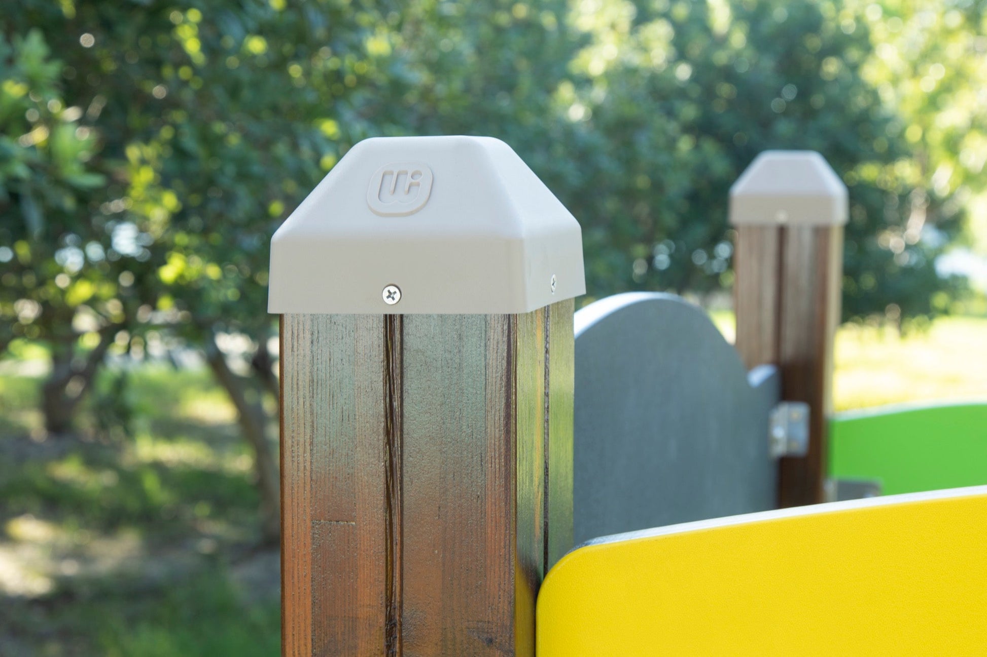 Wisdom - Speeltoestel Olifant met glijbaan - Playlaan