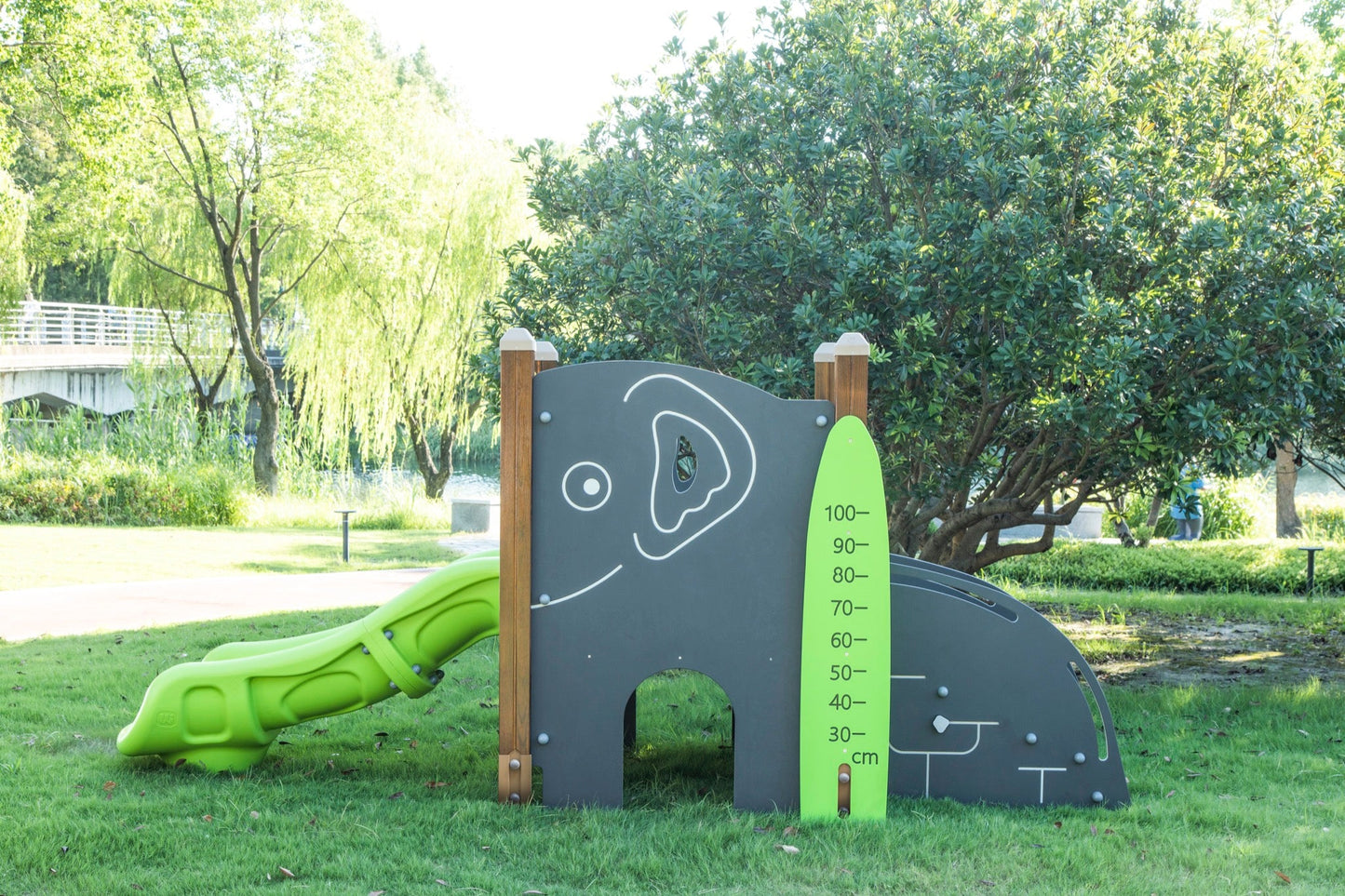 Wisdom - Speeltoestel Olifant met glijbaan - Playlaan