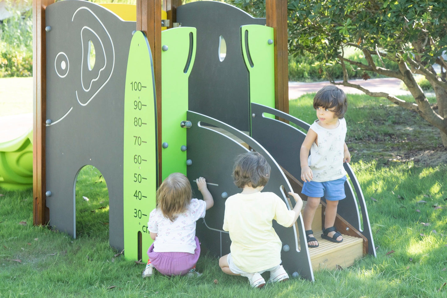 Wisdom - Speeltoestel Olifant met glijbaan - Playlaan