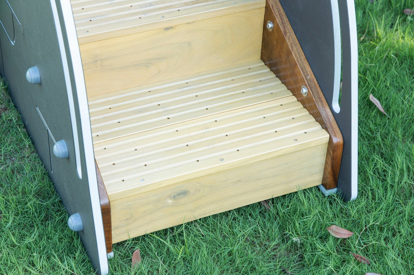 Wisdom - Speeltoestel Olifant met glijbaan - Playlaan