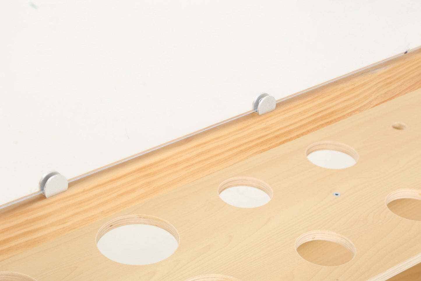 Wisdom - Transparante schildersezel op wieltjes - Playlaan