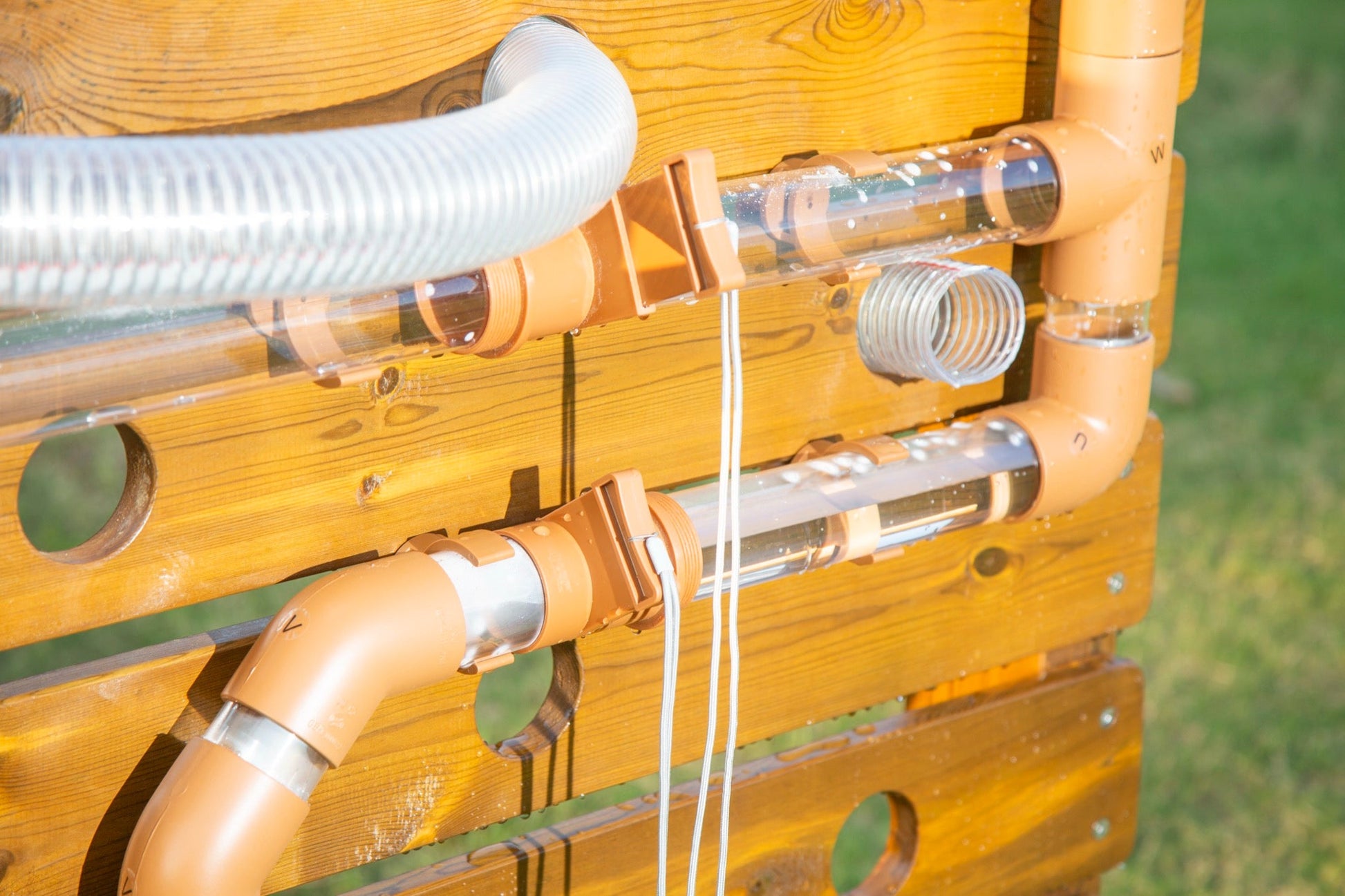 Wisdom - Waterbuizen - wandpaneel voor buiten - Playlaan