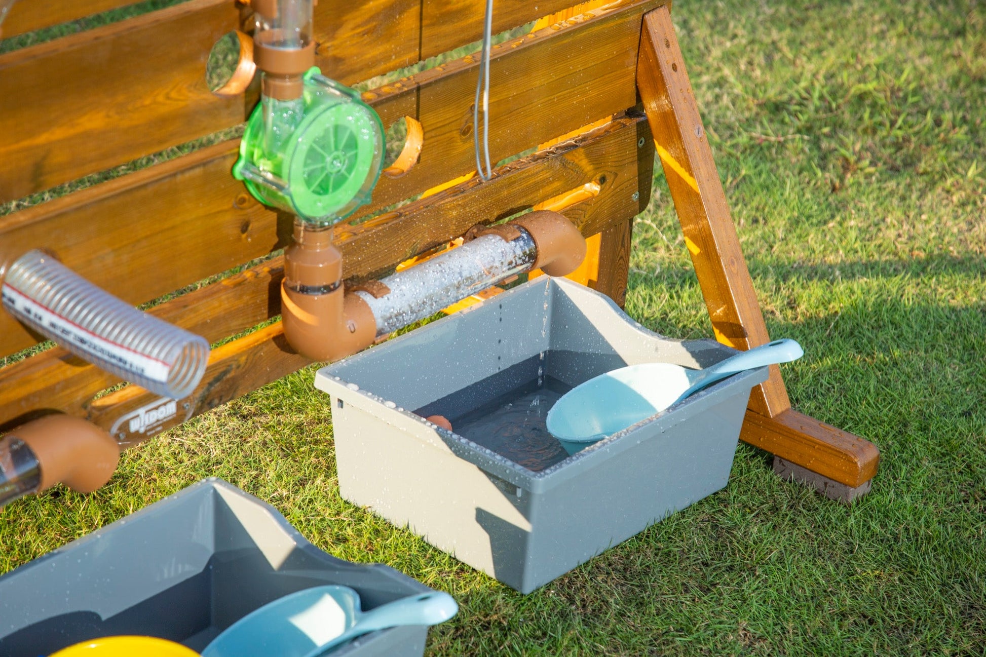 Wisdom - Waterbuizen - wandpaneel voor buiten - Playlaan