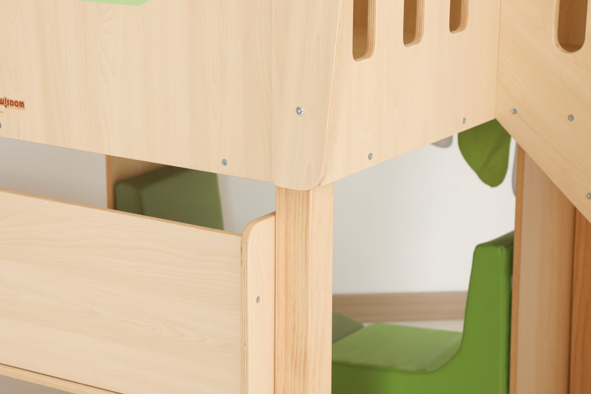 Wisdom - Wisdom - Boomhut Speelhuisje Owlaf - Playlaan
