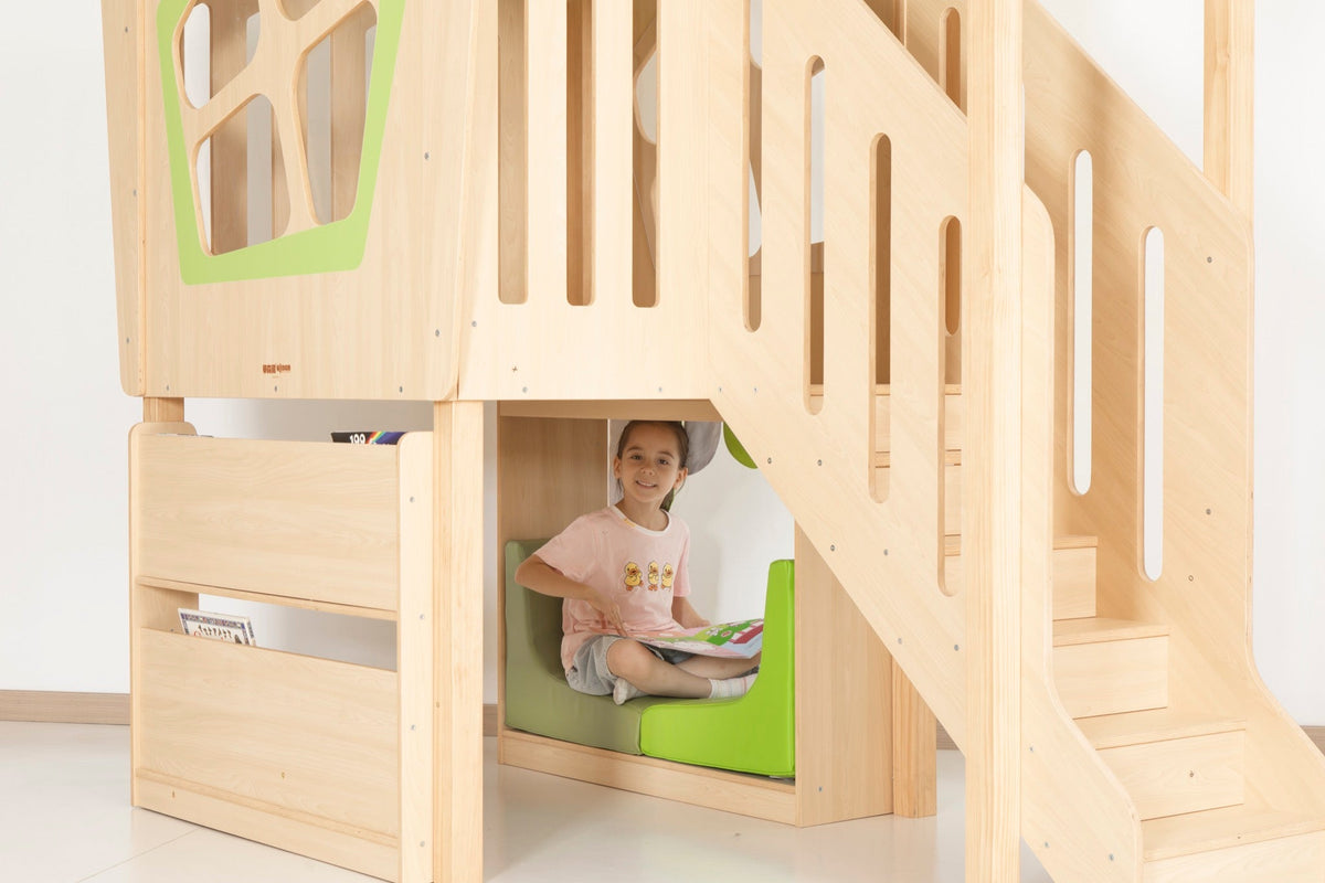 Wisdom - Wisdom - Boomhut Speelhuisje Owlaf - Playlaan