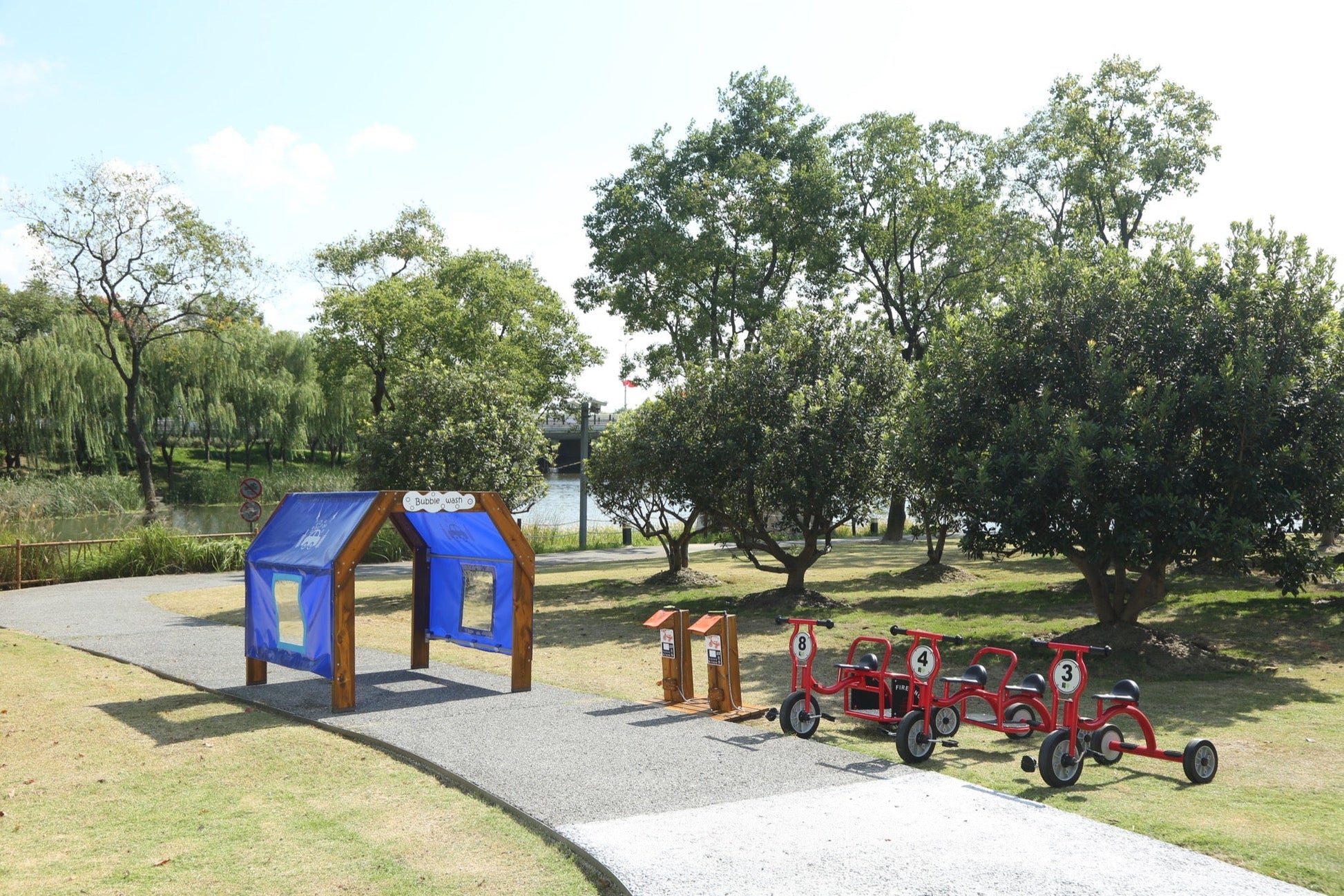 Wisdom - Wisdom - Bubbel wastunnel voor fietsen - Playlaan