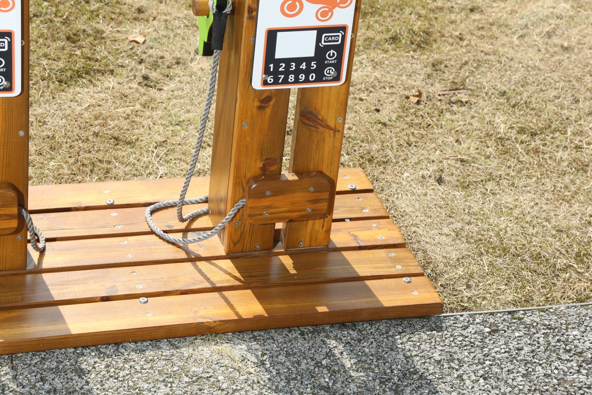 Wisdom - Wisdom - Oplaadstation voor kinderfietsen en driewielers - Playlaan