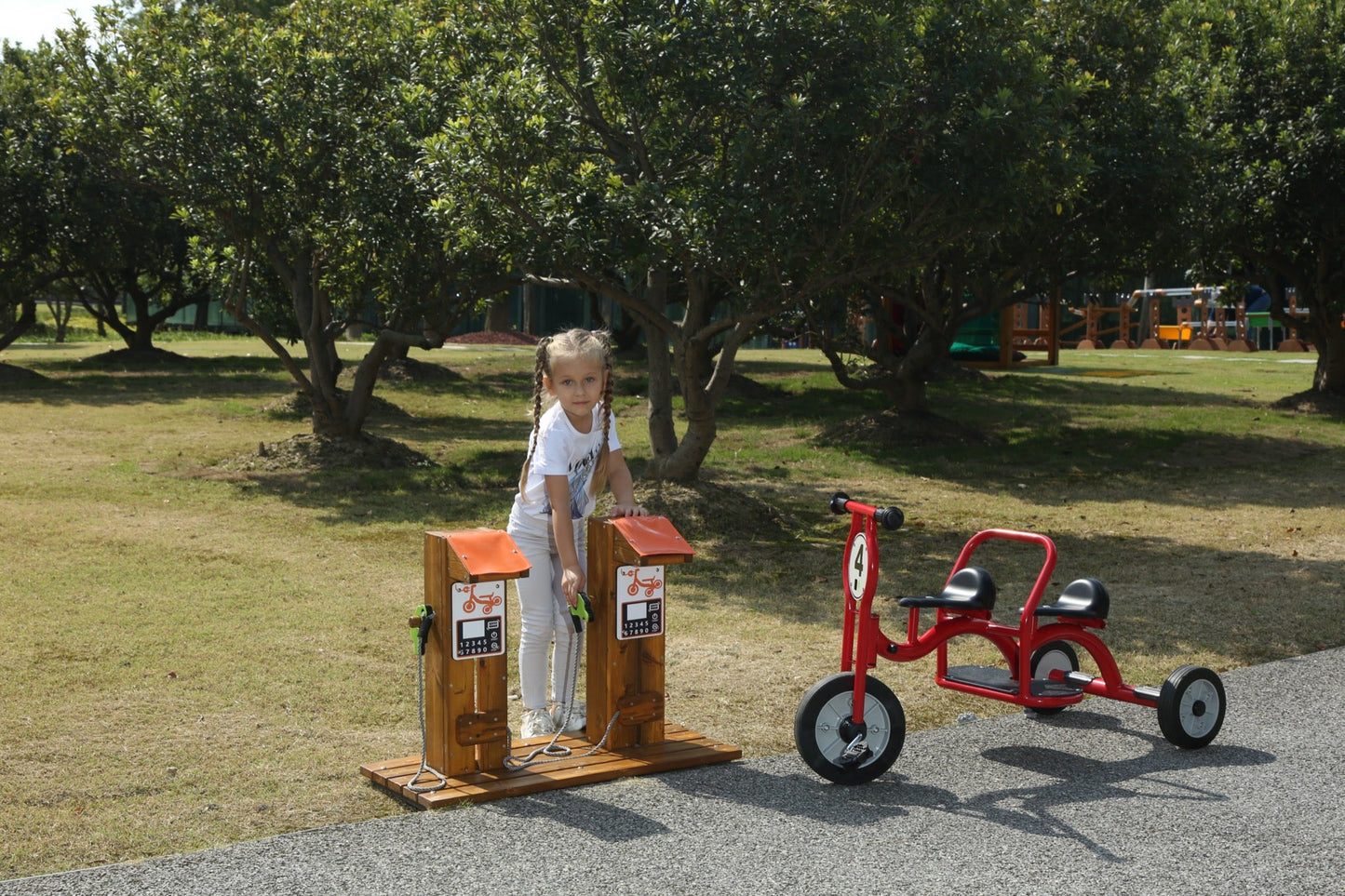 Wisdom - Wisdom - Oplaadstation voor kinderfietsen en driewielers - Playlaan