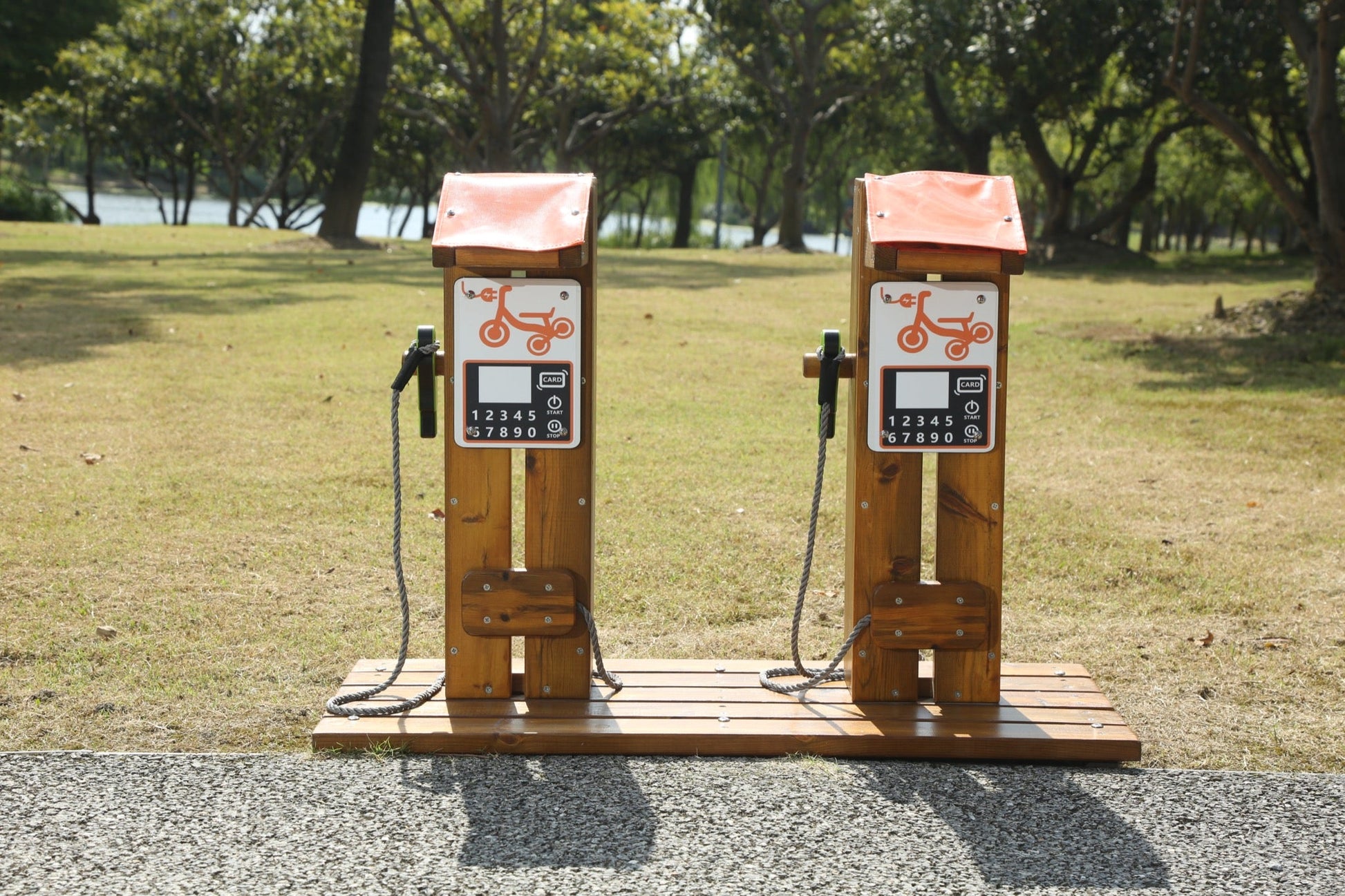 Wisdom - Wisdom - Oplaadstation voor kinderfietsen en driewielers - Playlaan