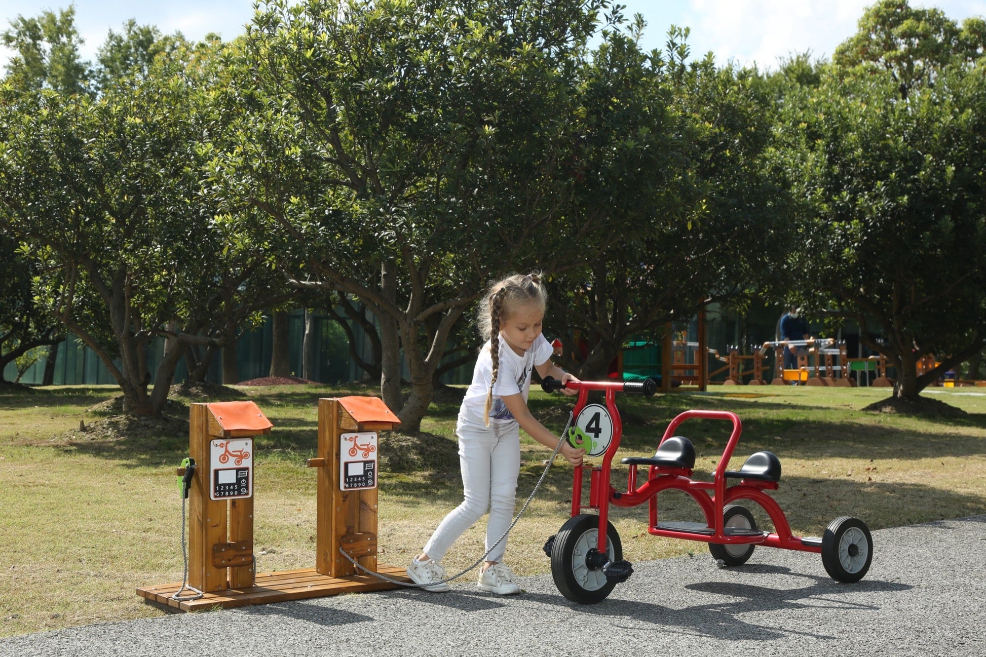 Wisdom - Wisdom - Oplaadstation voor kinderfietsen en driewielers - Playlaan