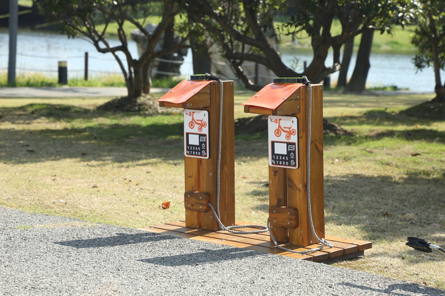 Wisdom - Wisdom - Oplaadstation voor kinderfietsen en driewielers - Playlaan