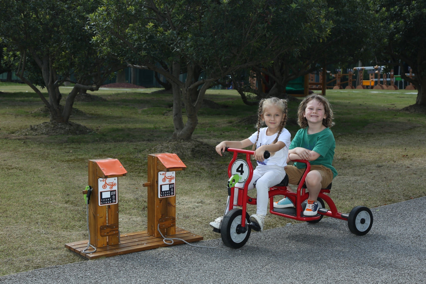 Wisdom - Wisdom - Oplaadstation voor kinderfietsen en driewielers - Playlaan