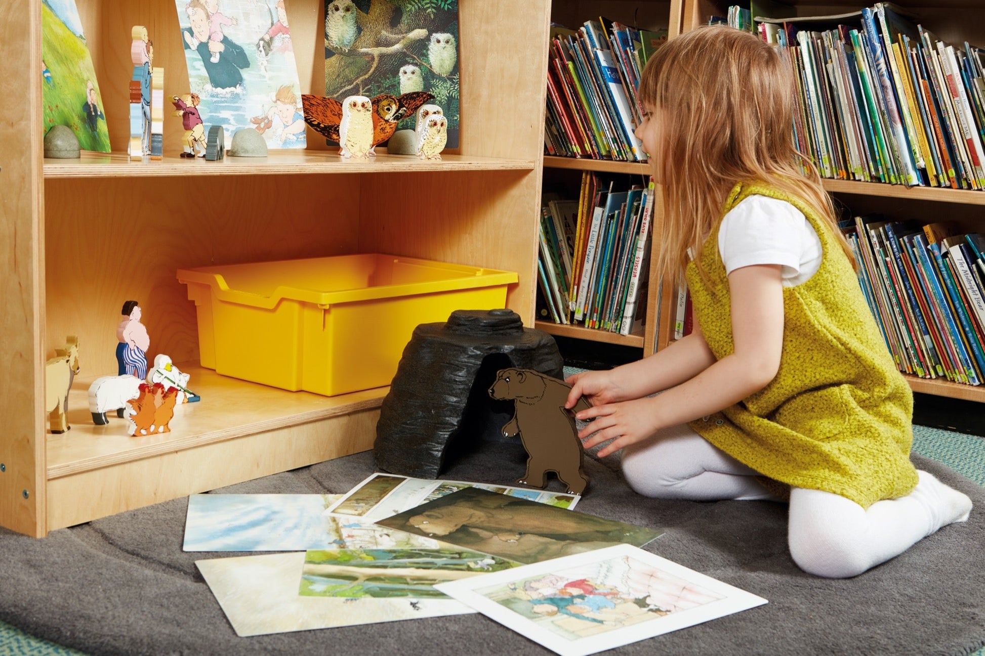 Yellow Door - Yellow Door - Large Play Cave - Playlaan