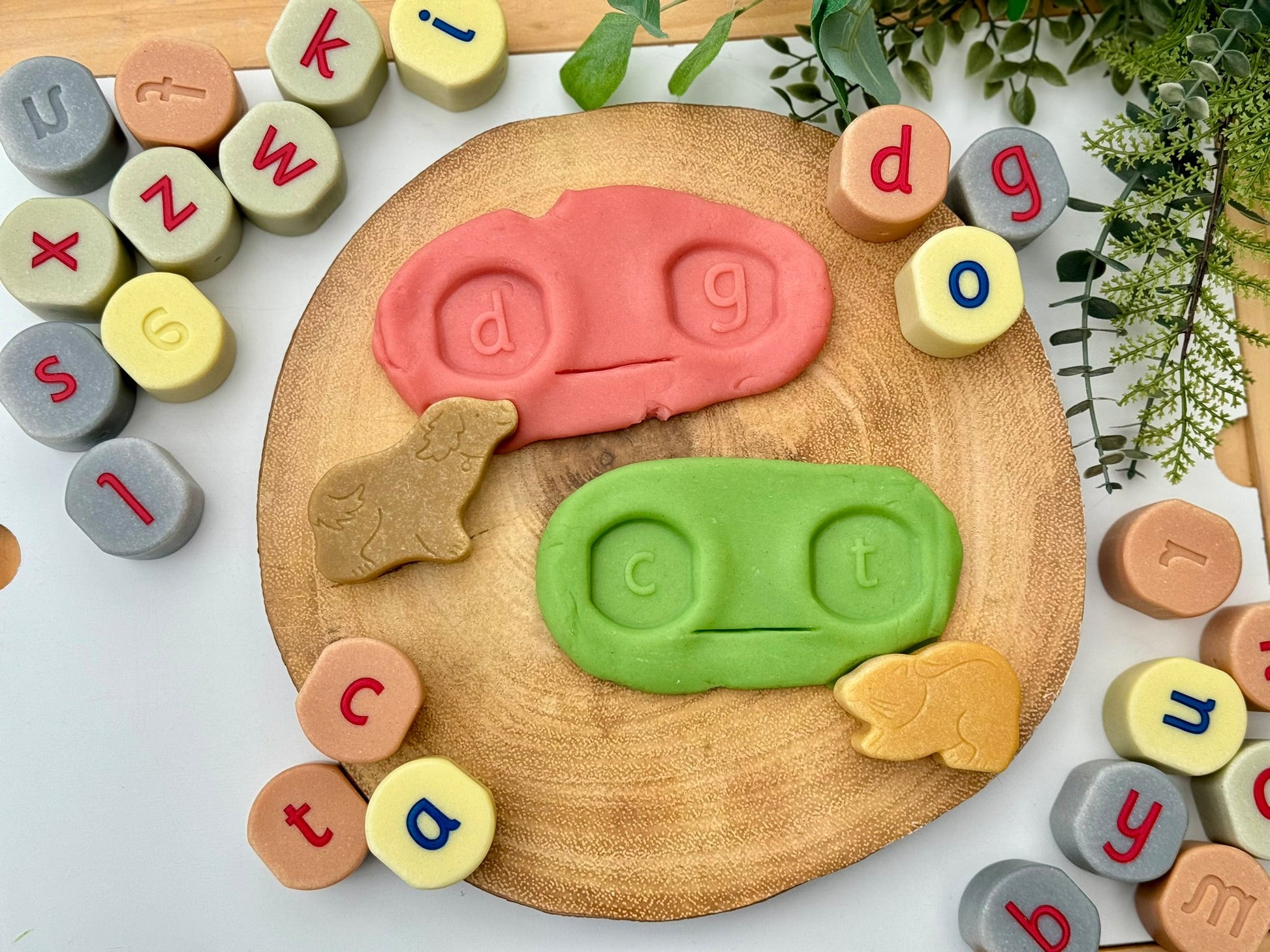 Yellow Door - Yellow Door - Lowercase Alphabet Stamping Stones - Playlaan