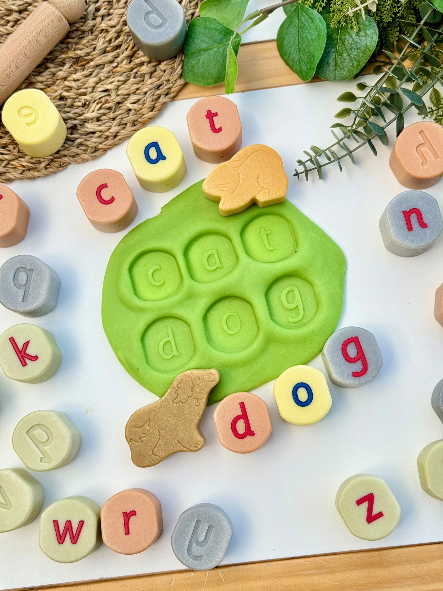 Yellow Door - Yellow Door - Lowercase Alphabet Stamping Stones - Playlaan
